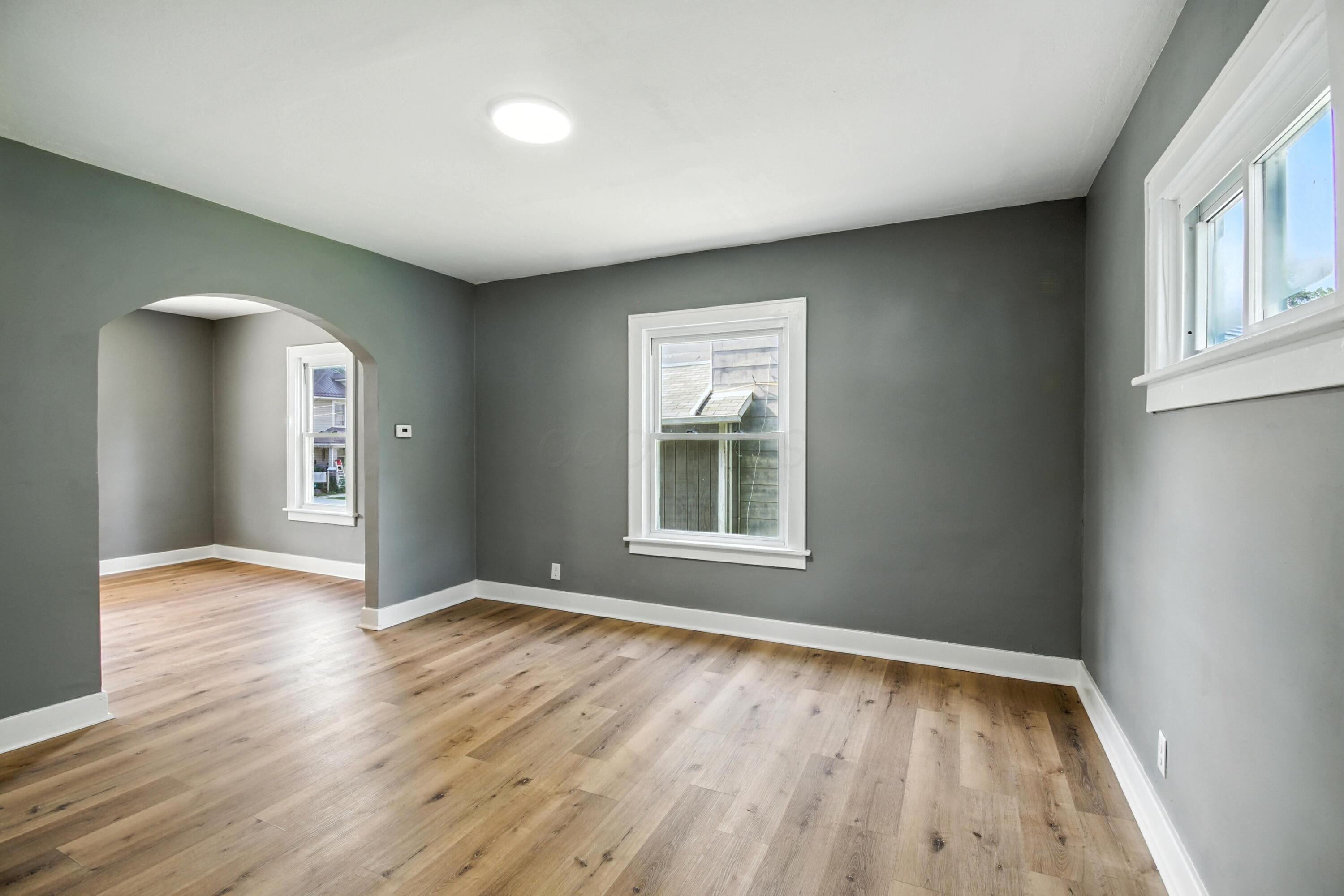 456 Park Street Property Photo 5
