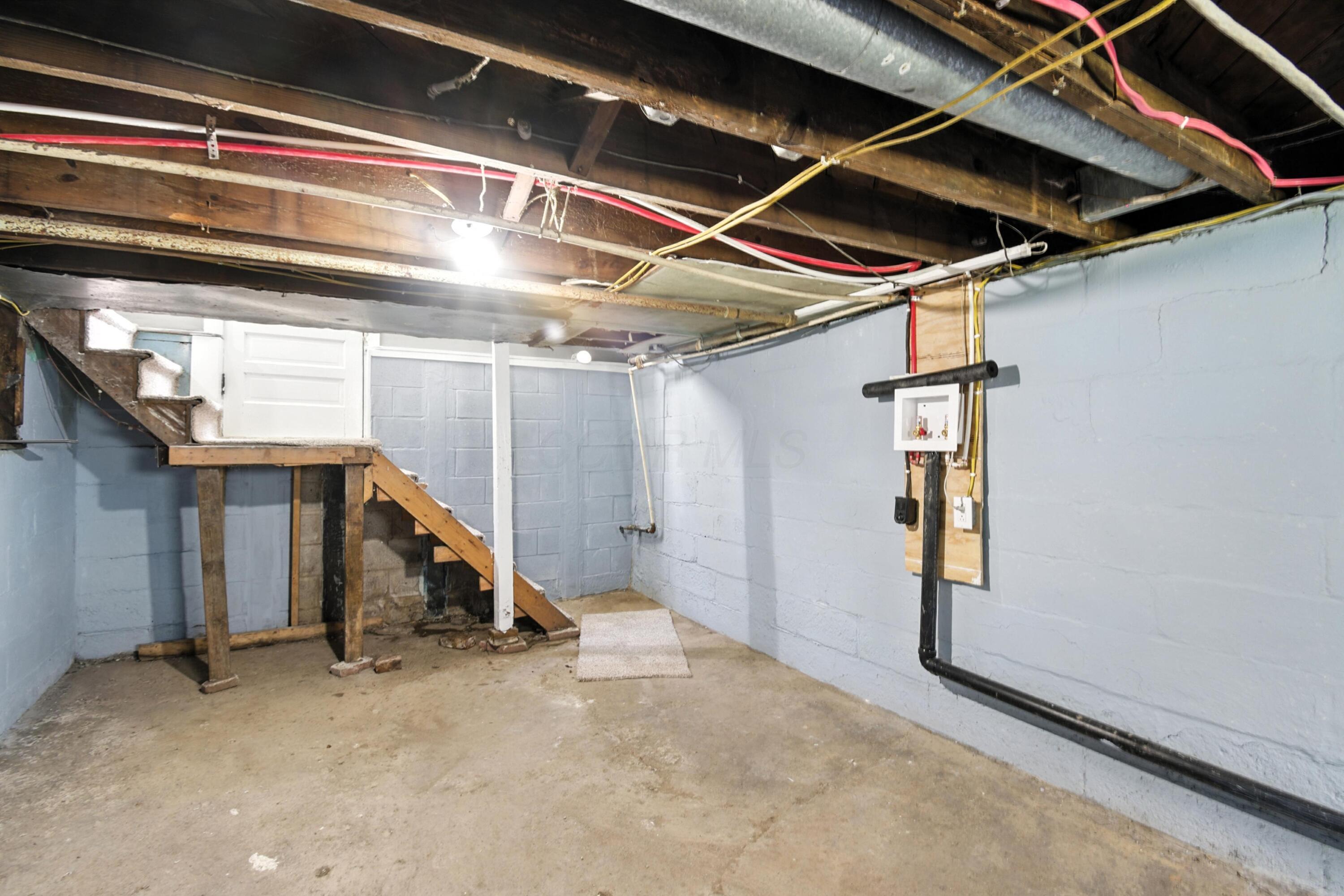 456 Park Street Property Photo 9