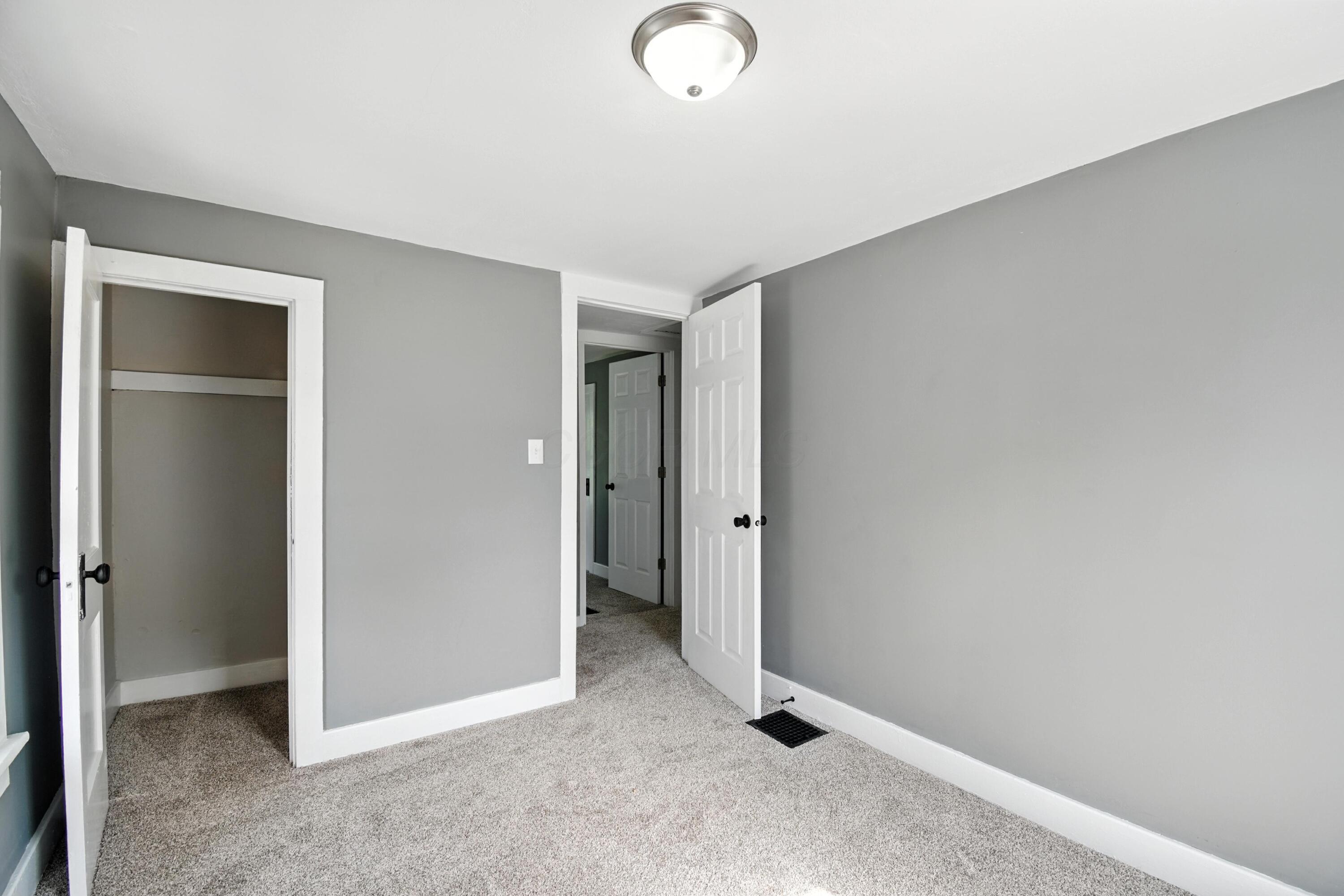 456 Park Street Property Photo 11