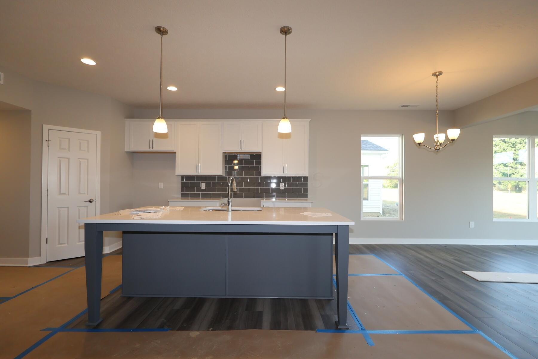7094 Unitas Loop Property Photo 5