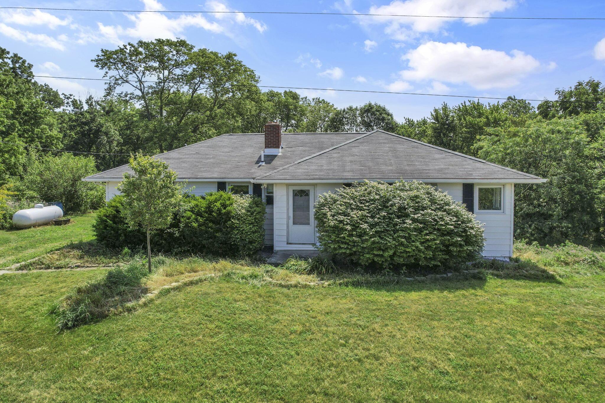 7688 State Route 257 Property Photo 3