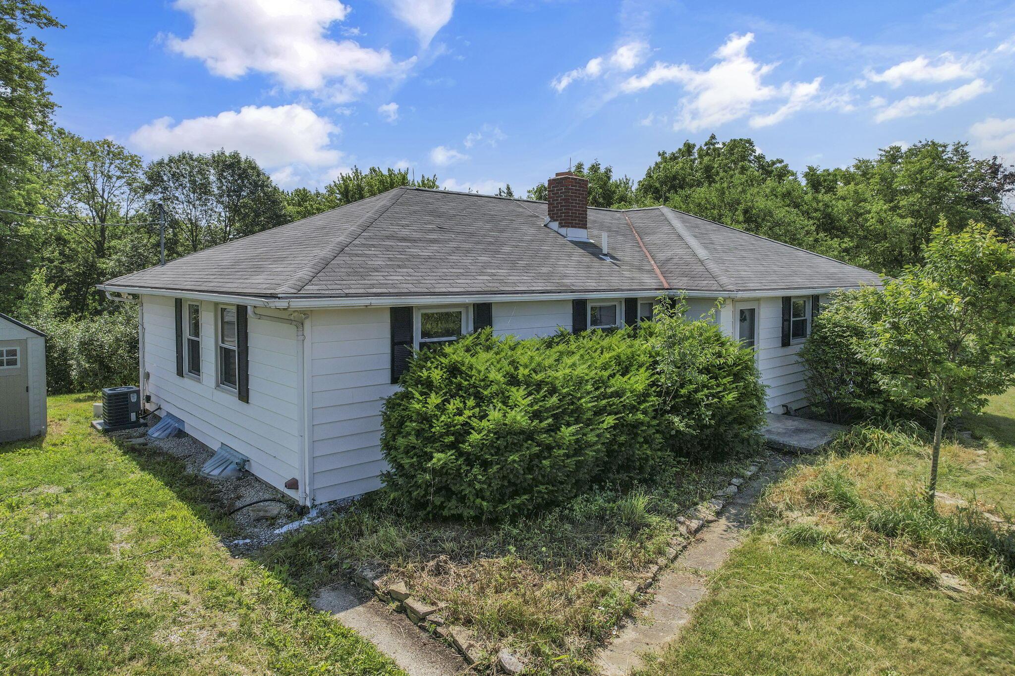 7688 State Route 257 Property Photo 7