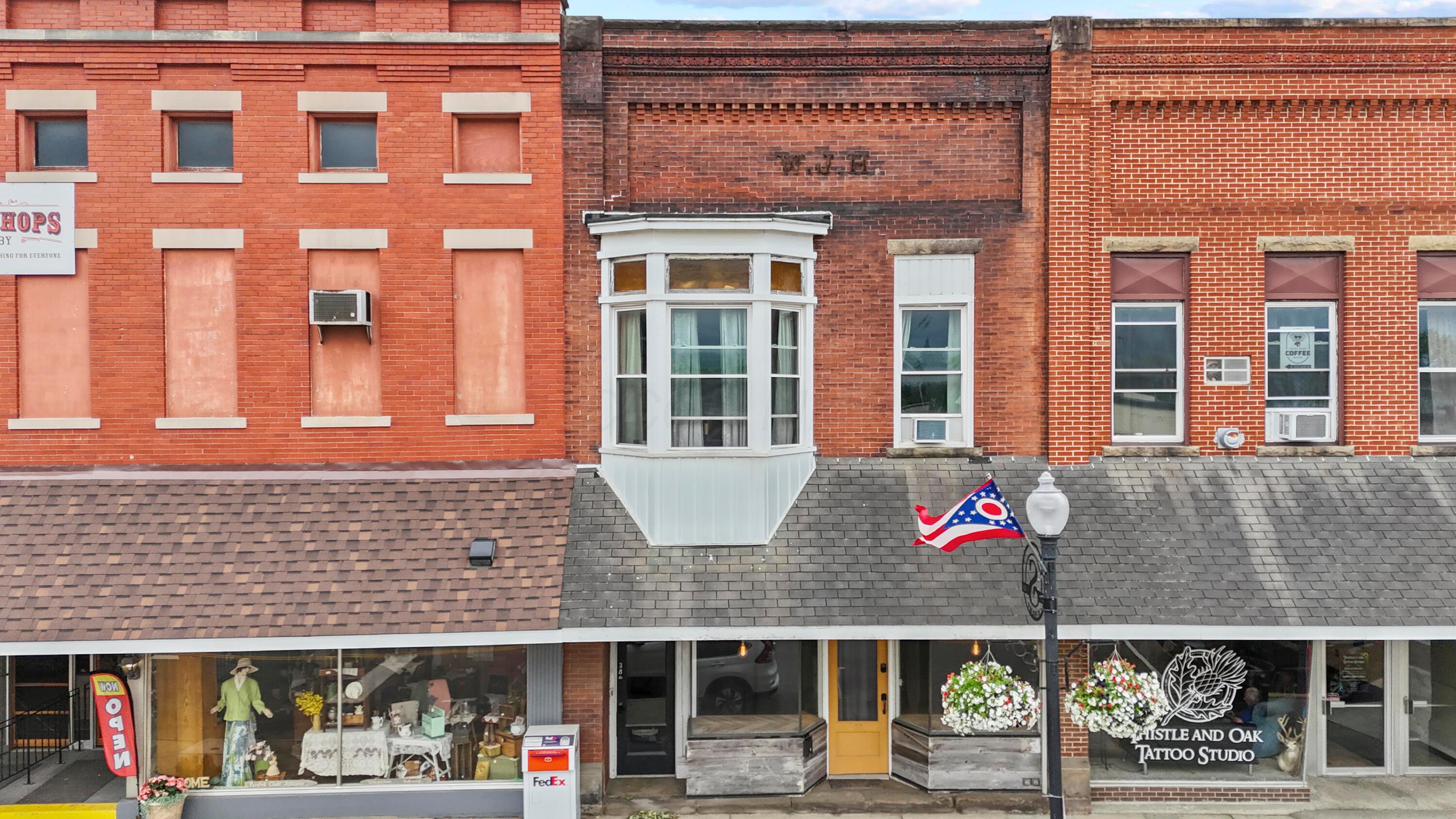 38 E Main Street Property Photo