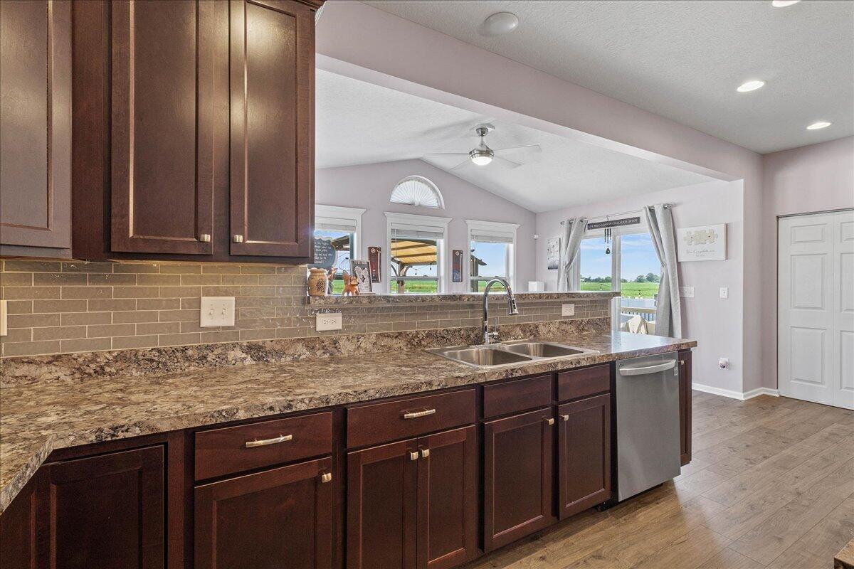 1140 Cabell Court Property Photo 18