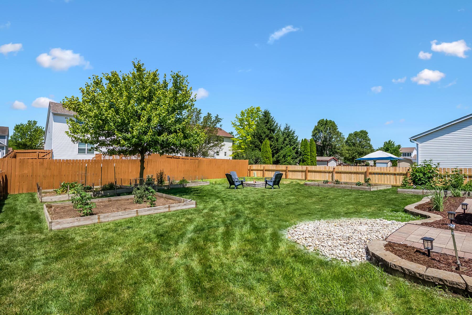 221 Harvard Loop Property Photo 5