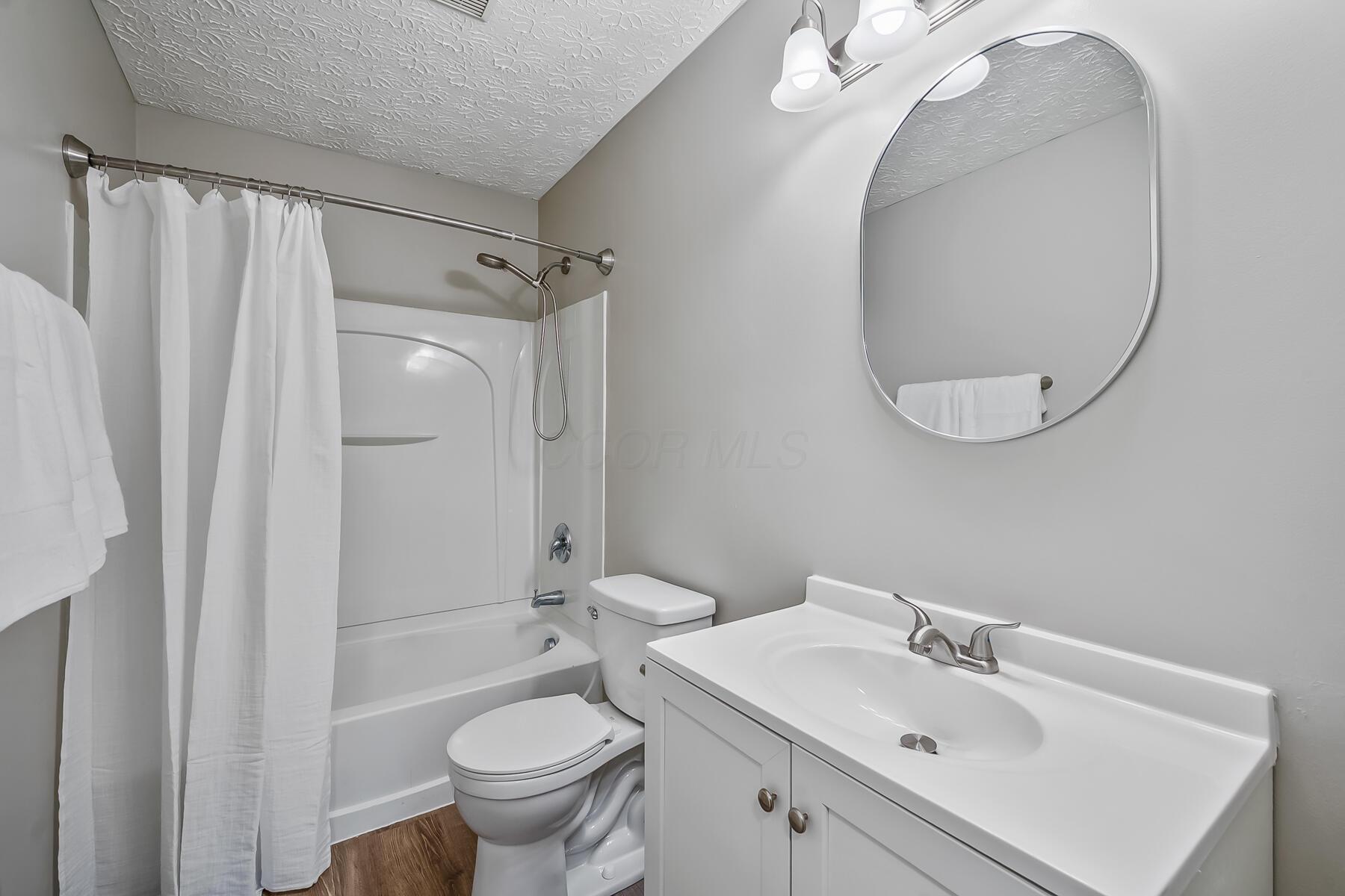 221 Harvard Loop Property Photo 45