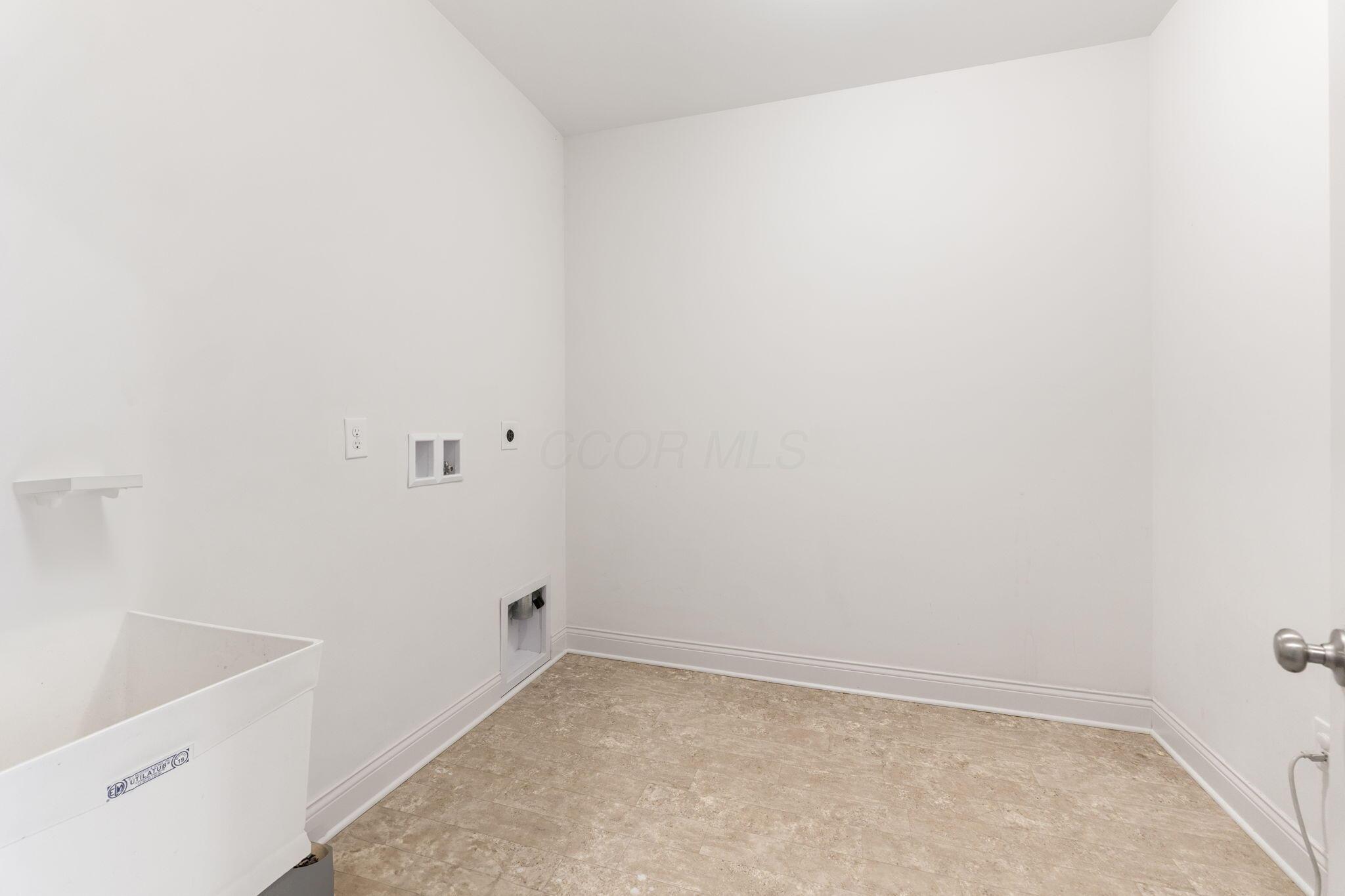 3622 Switchgrass Court Property Photo 32