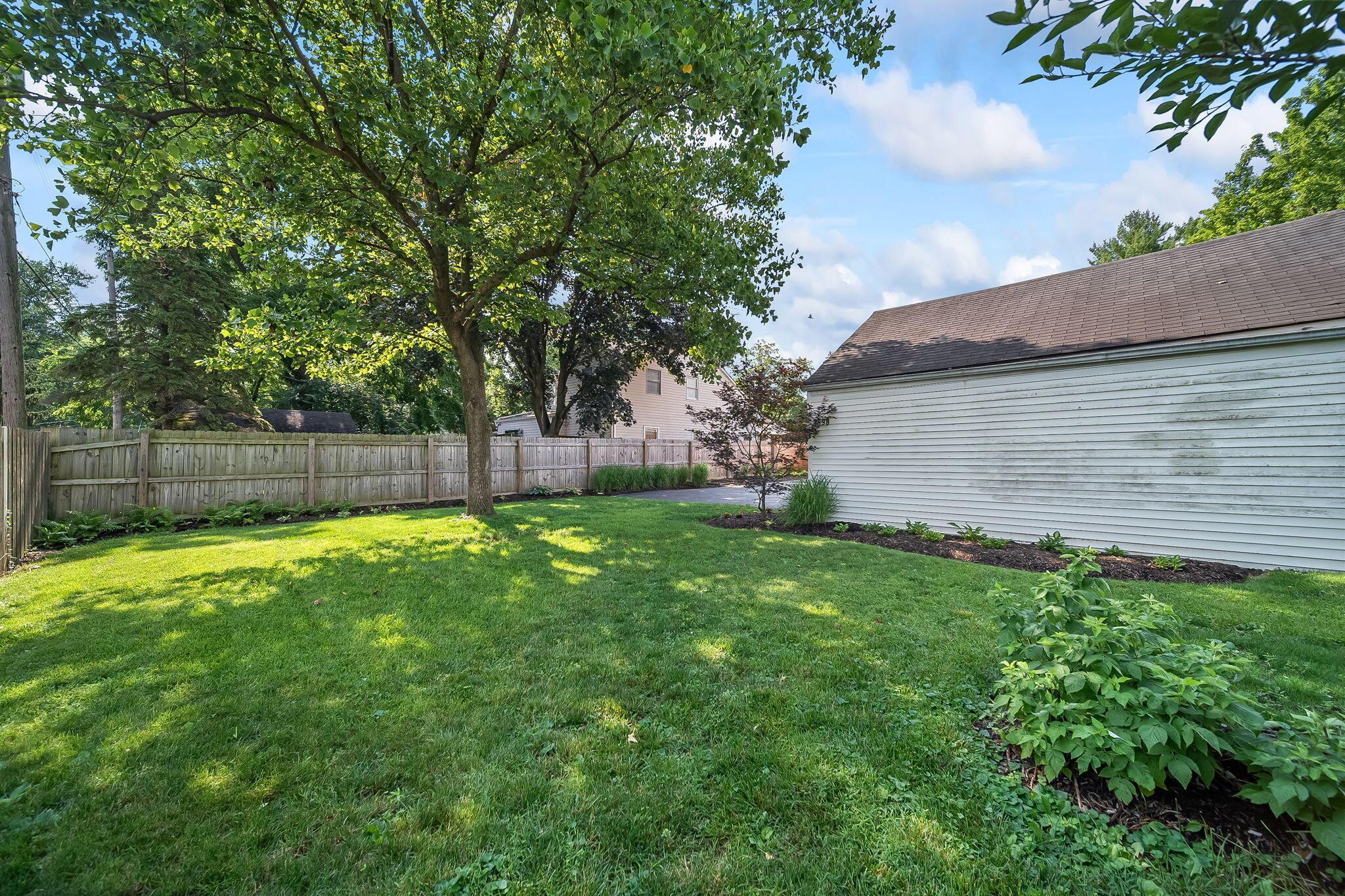2698 Ruhl Avenue Property Photo 52
