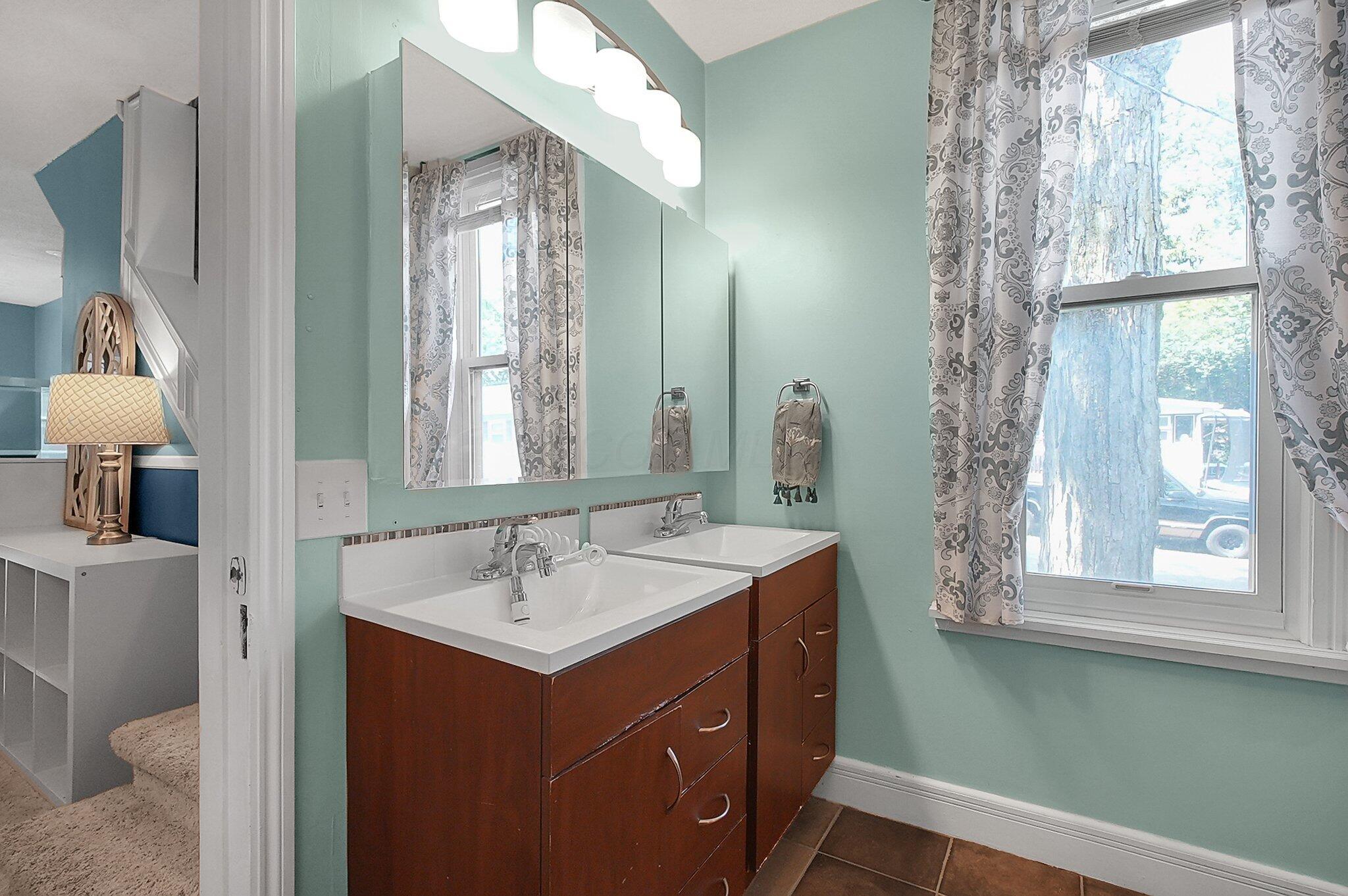 1110 High Street Property Photo 12