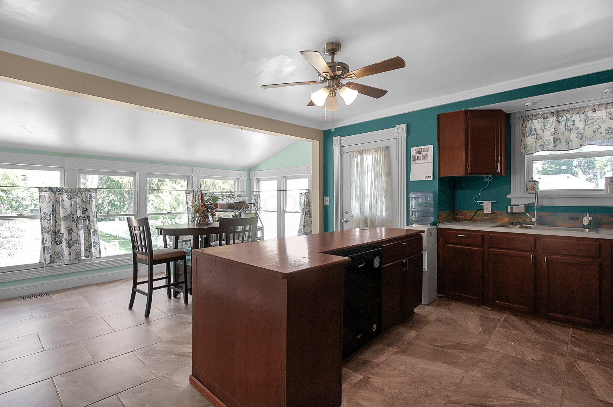 1110 High Street Property Photo 17