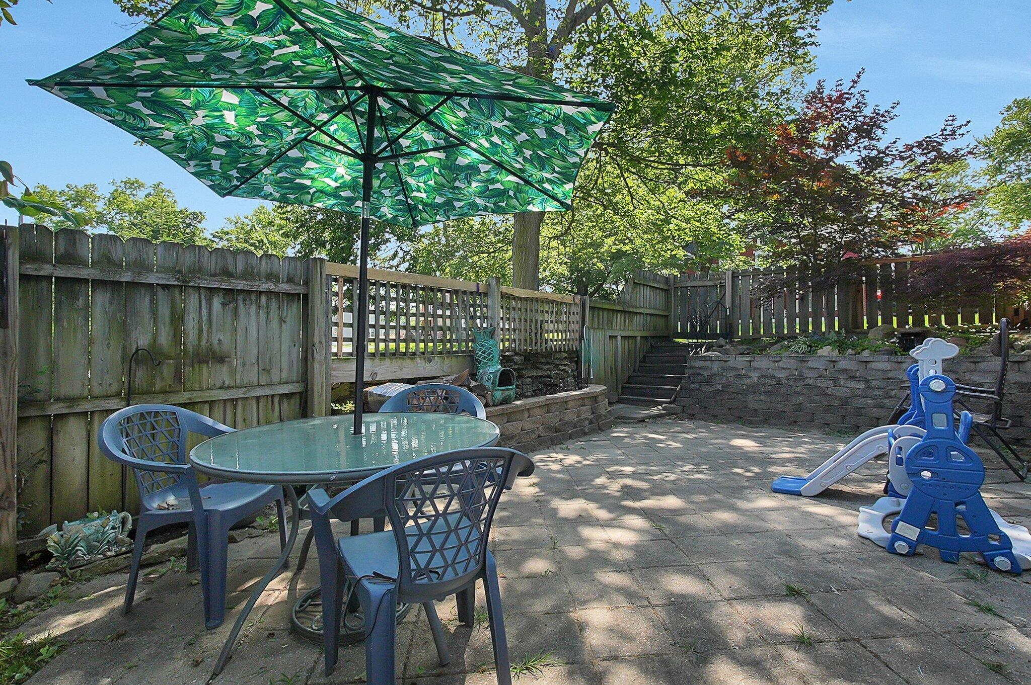 1110 High Street Property Photo 31