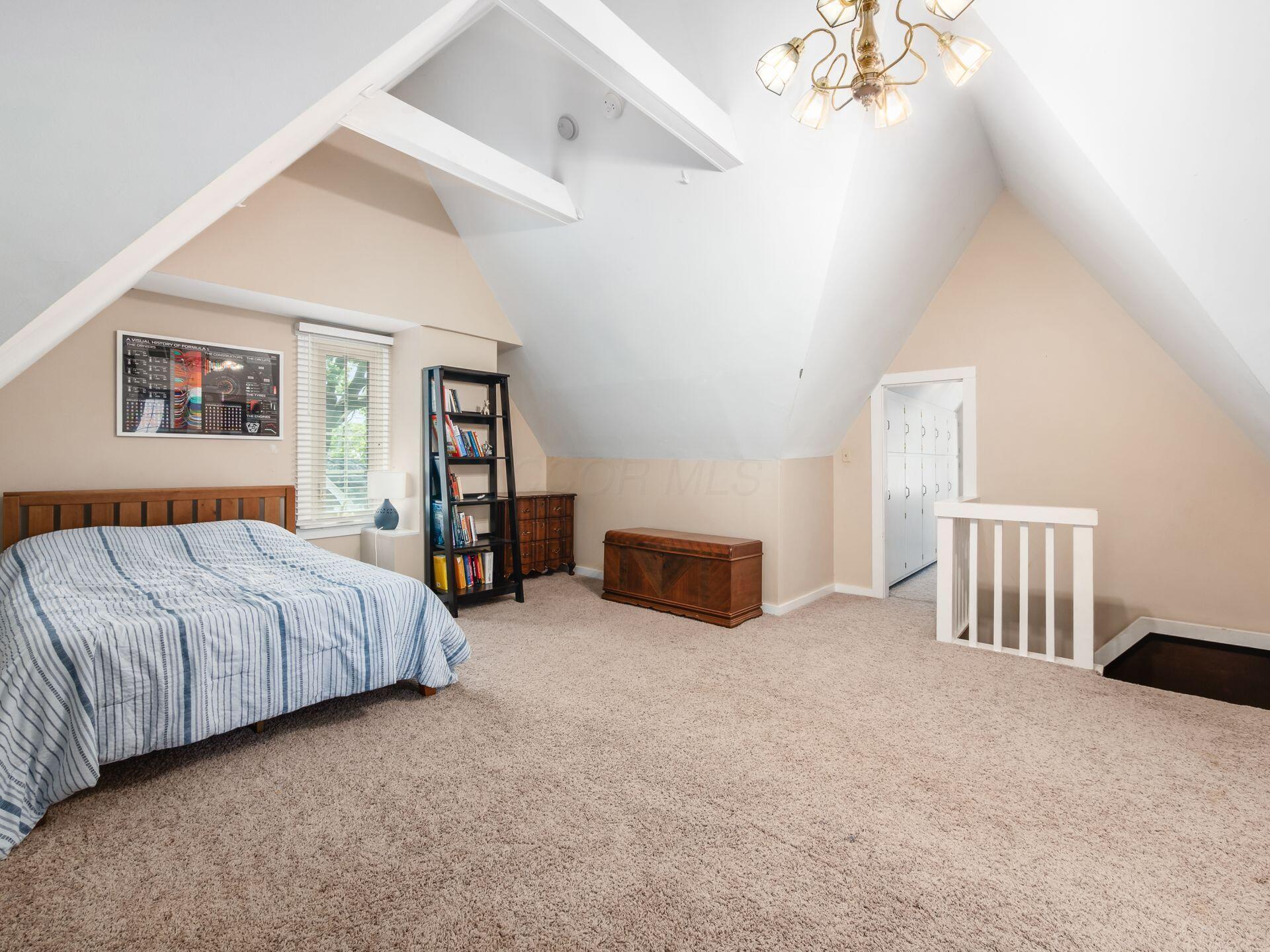 2629 E Broad Street Property Photo 50