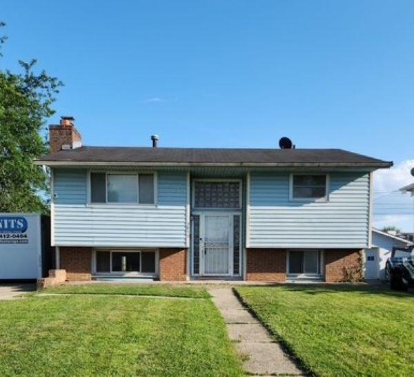 3855 Halsey Place Property Photo 1