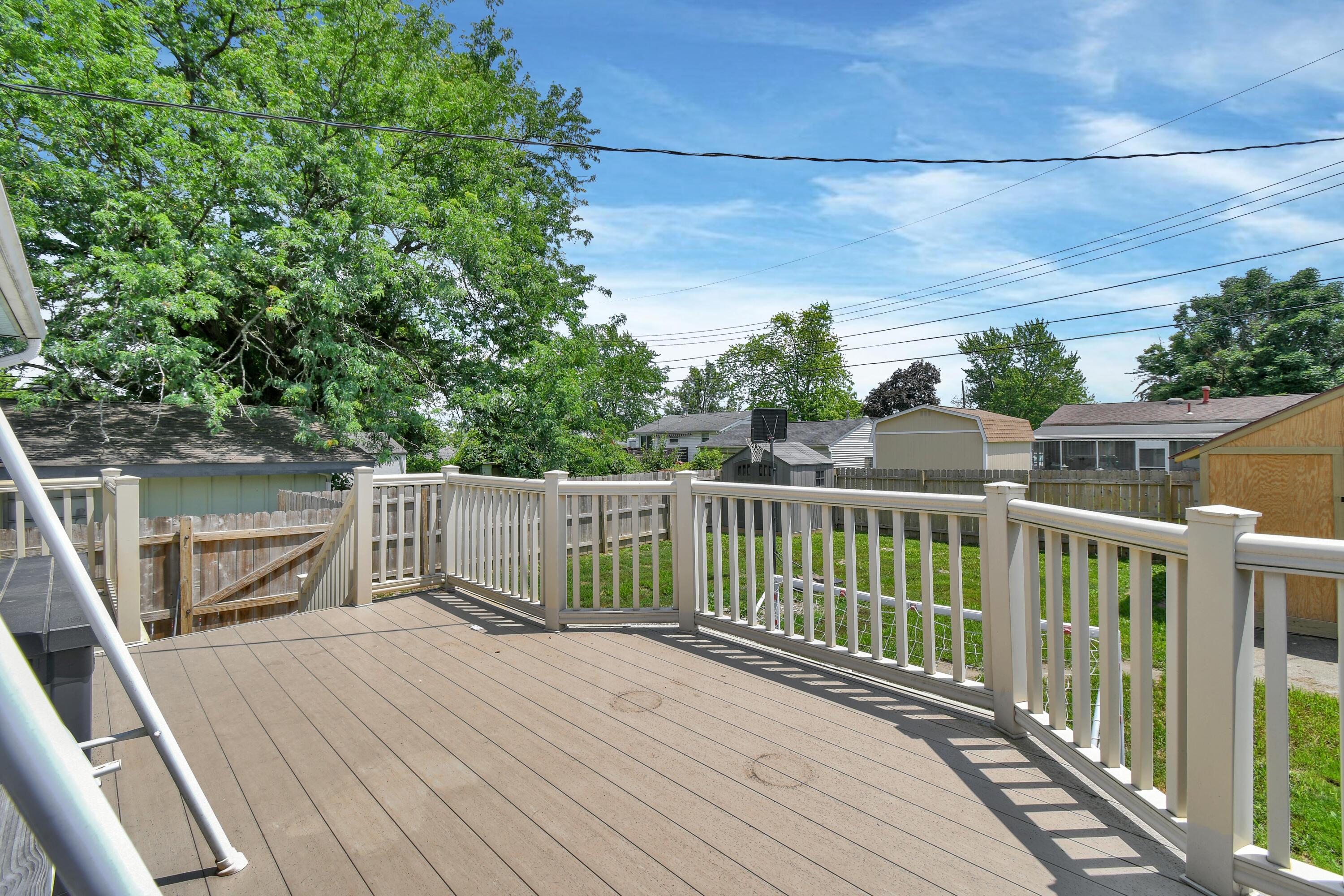 3855 Halsey Place Property Photo 2