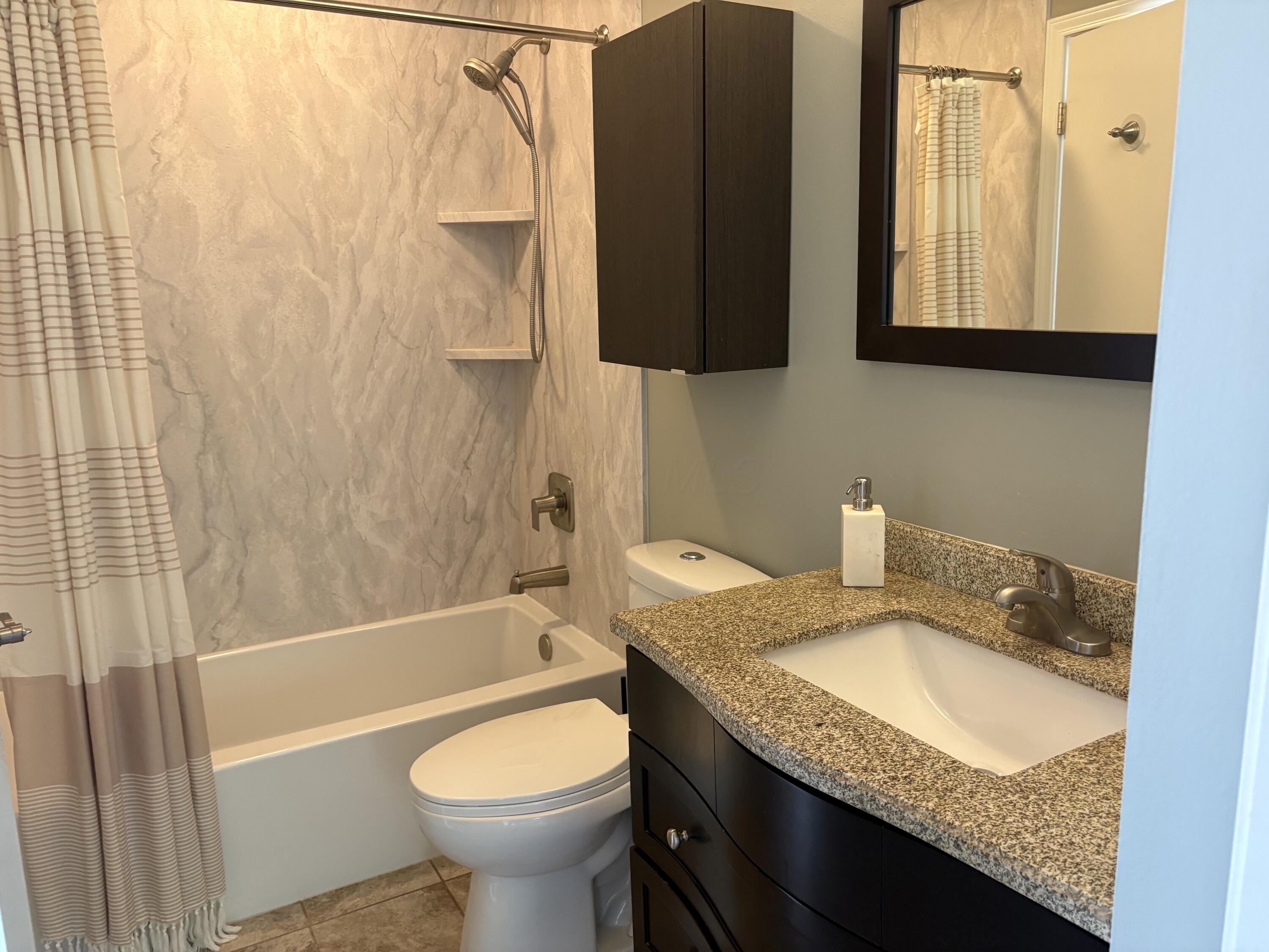 2657 Amberwick Place Property Photo 14