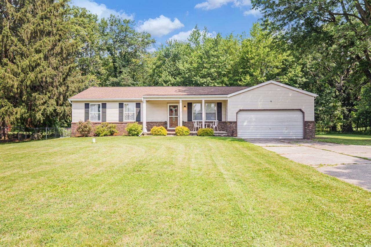 7472 Davis Road Property Photo 1