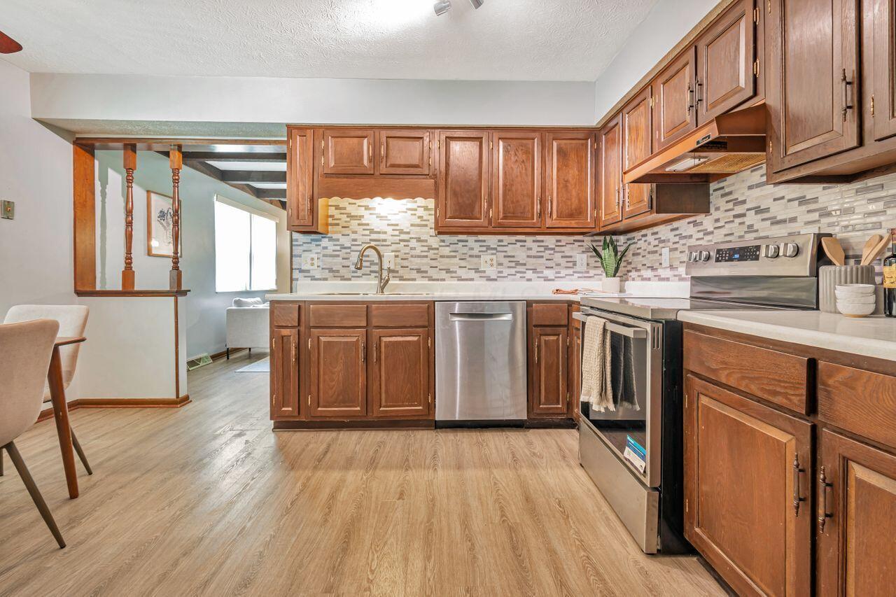 7472 Davis Road Property Photo 20