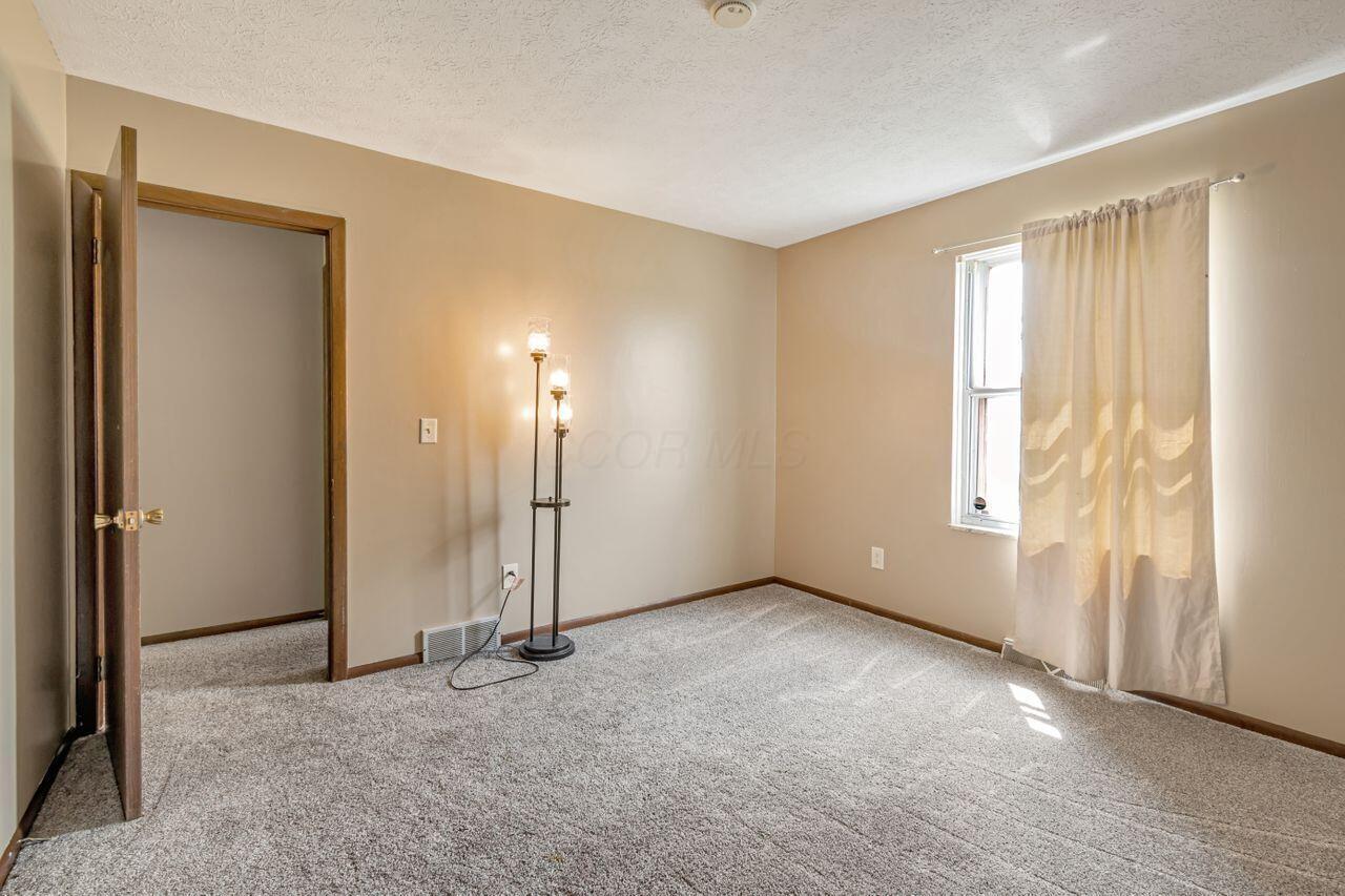 7472 Davis Road Property Photo 29