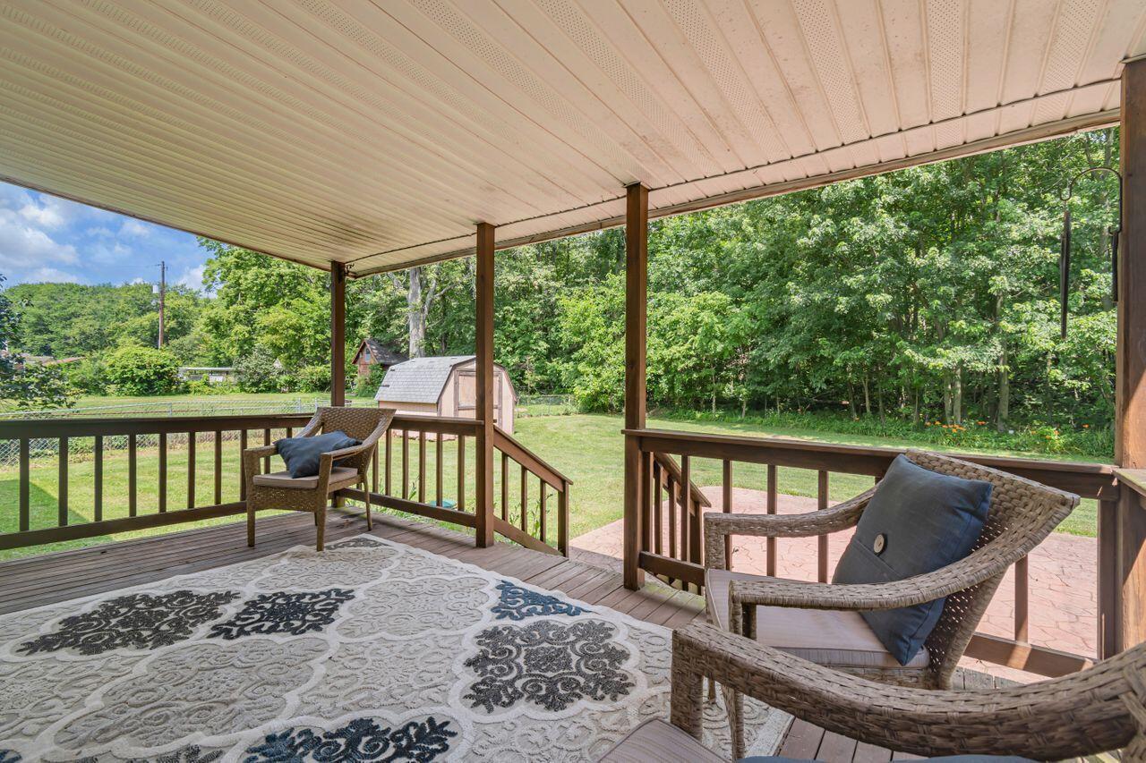 7472 Davis Road Property Photo 37