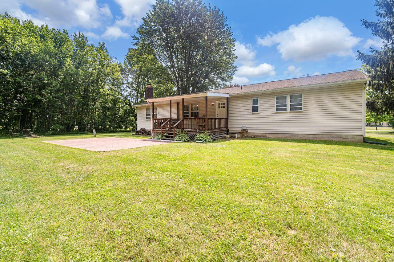 7472 Davis Road Property Photo 38