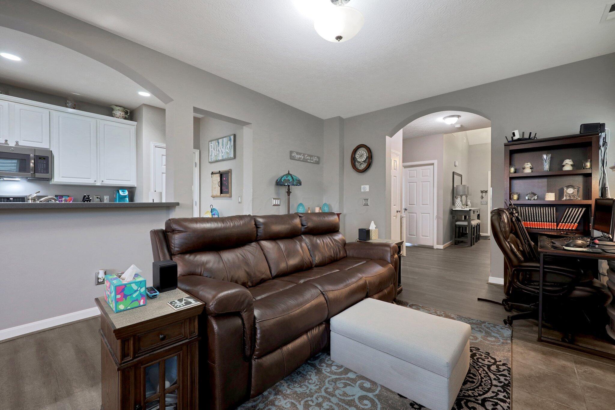 7911 Ashenden Drive Property Photo 13