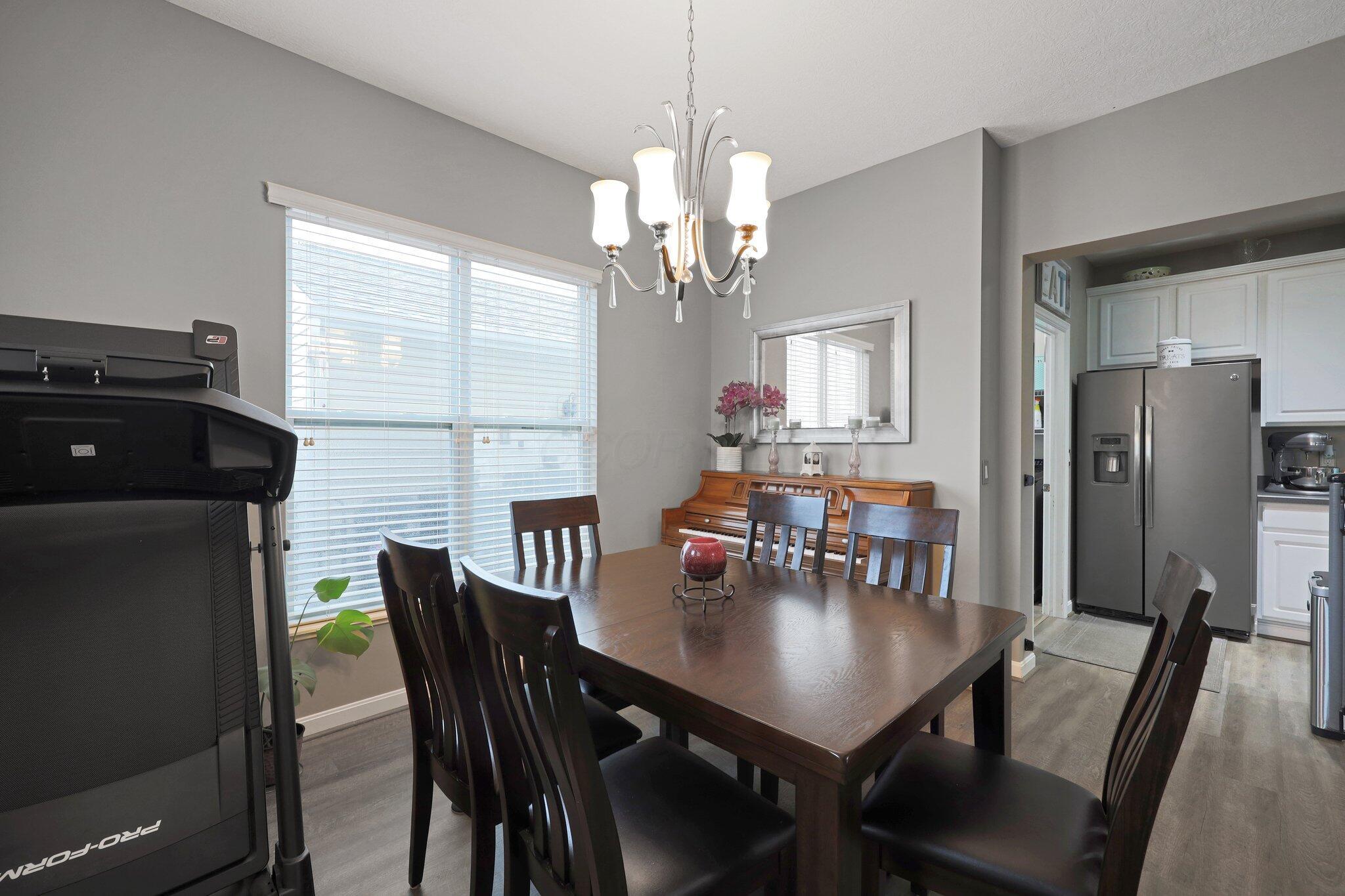 7911 Ashenden Drive Property Photo 14