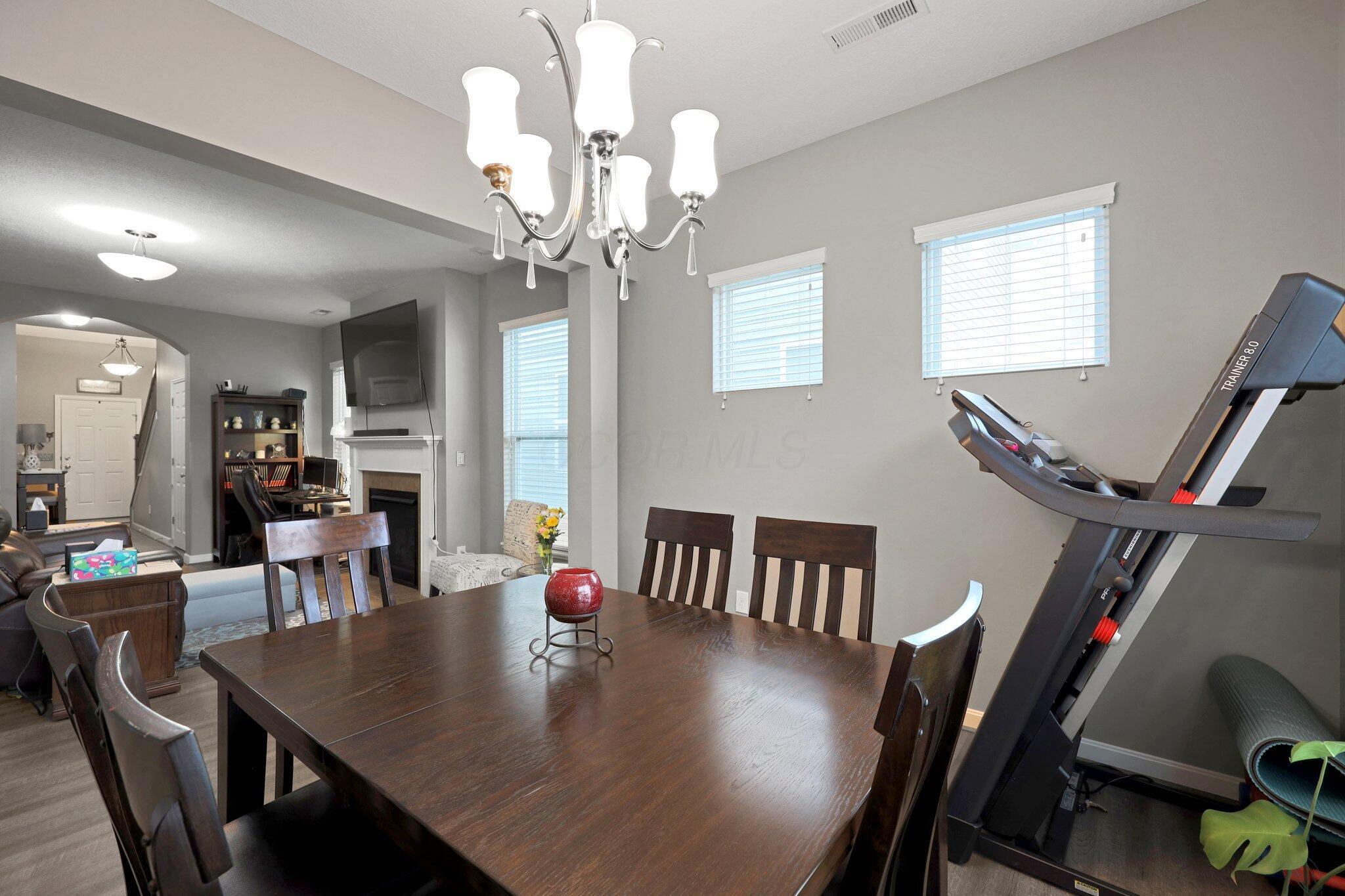 7911 Ashenden Drive Property Photo 15