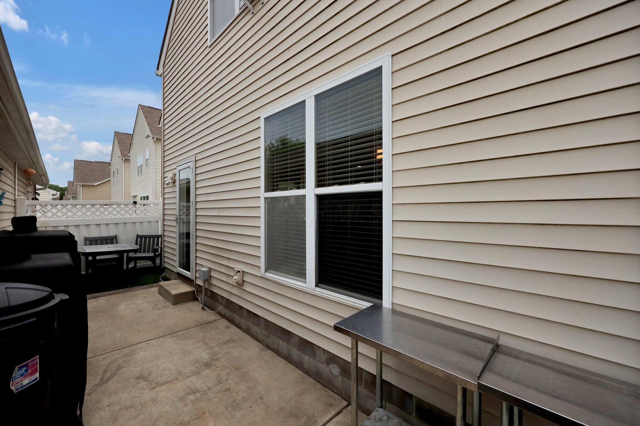 7911 Ashenden Drive Property Photo 29