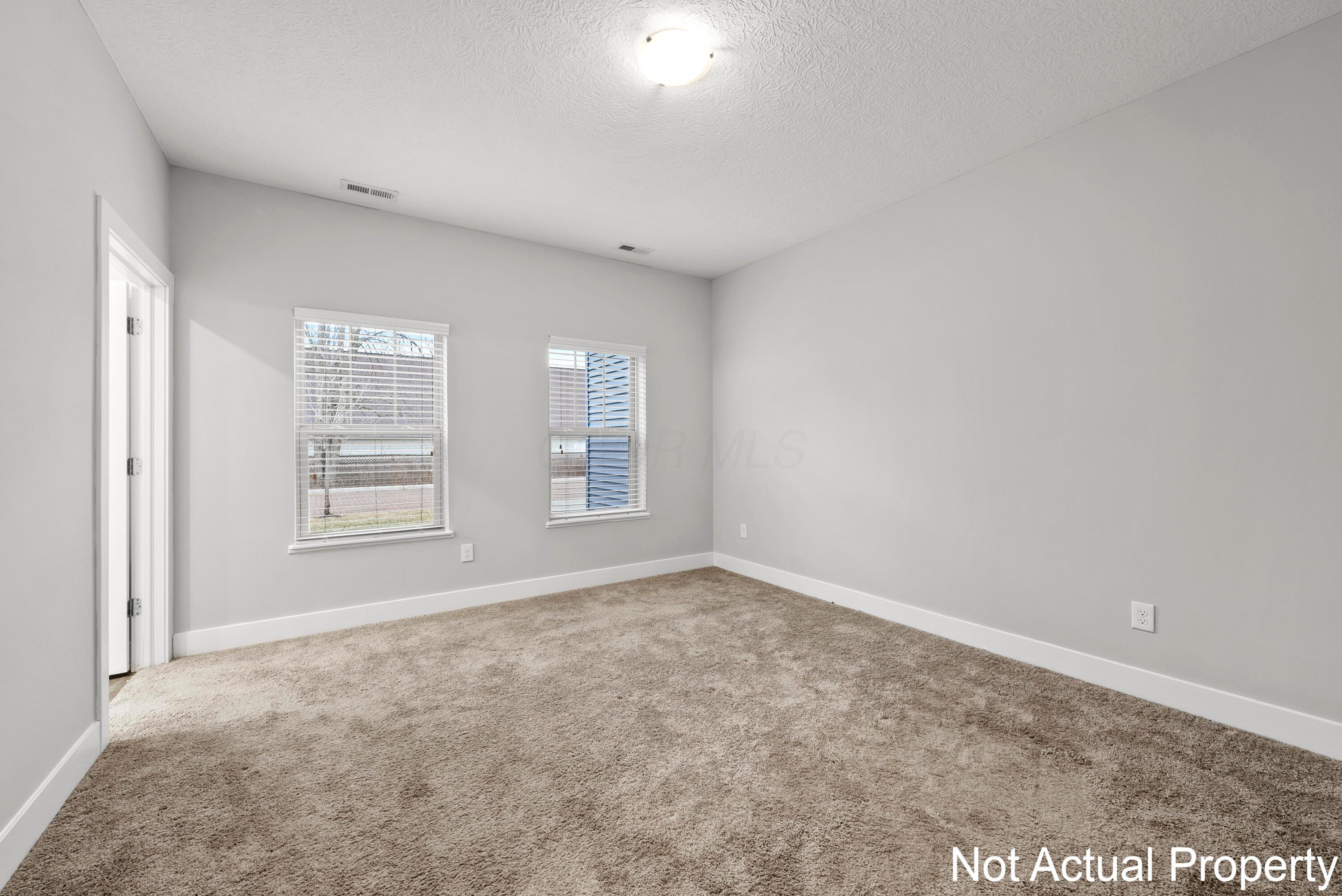 6810 Rolfe Avenue Property Photo 11