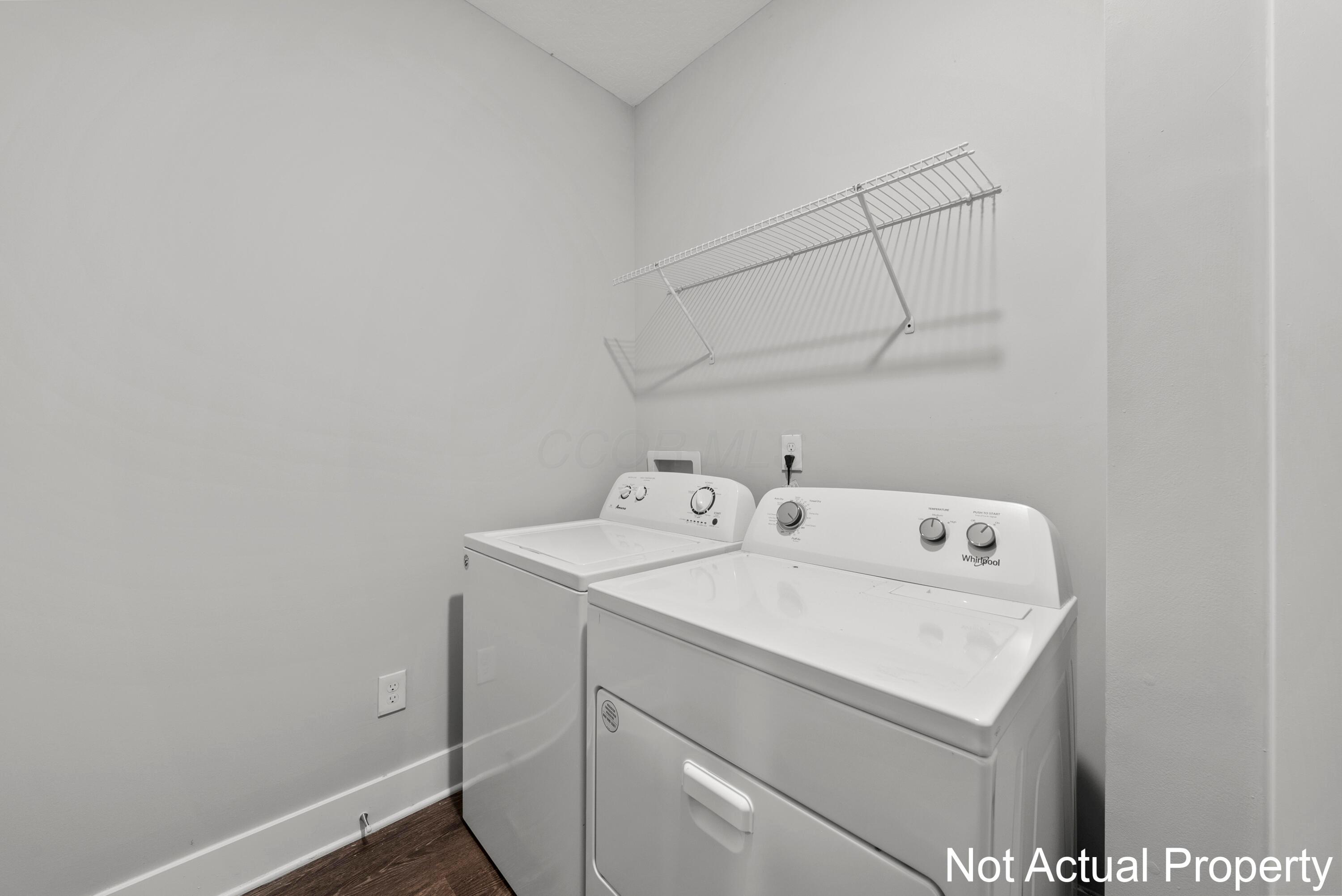 6810 Rolfe Avenue Property Photo 13