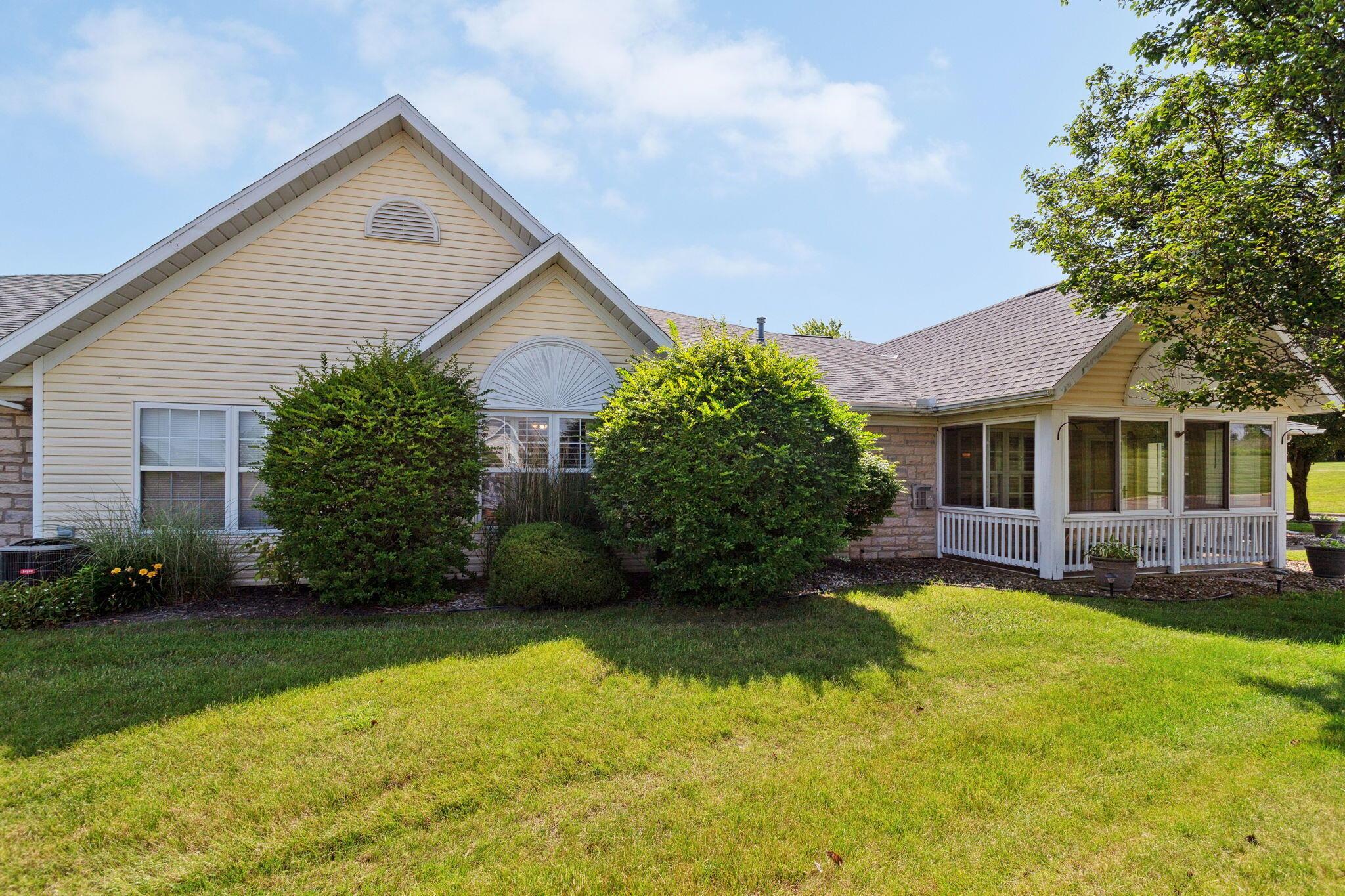 657 Villa Drive Property Photo 1