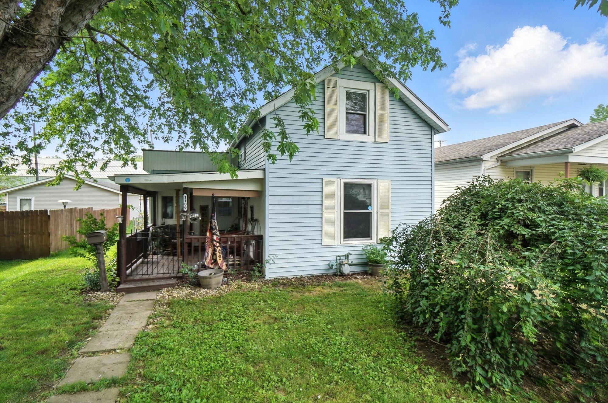 1106 E Walnut Street Property Photo 1