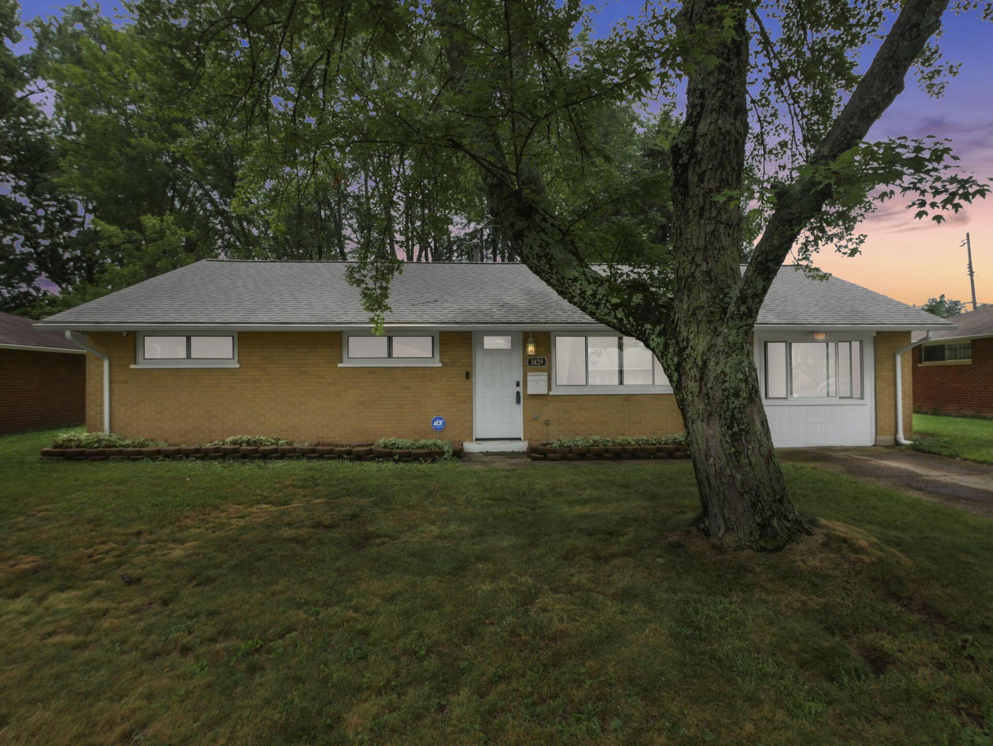 3429 Roswell Drive Property Photo 1