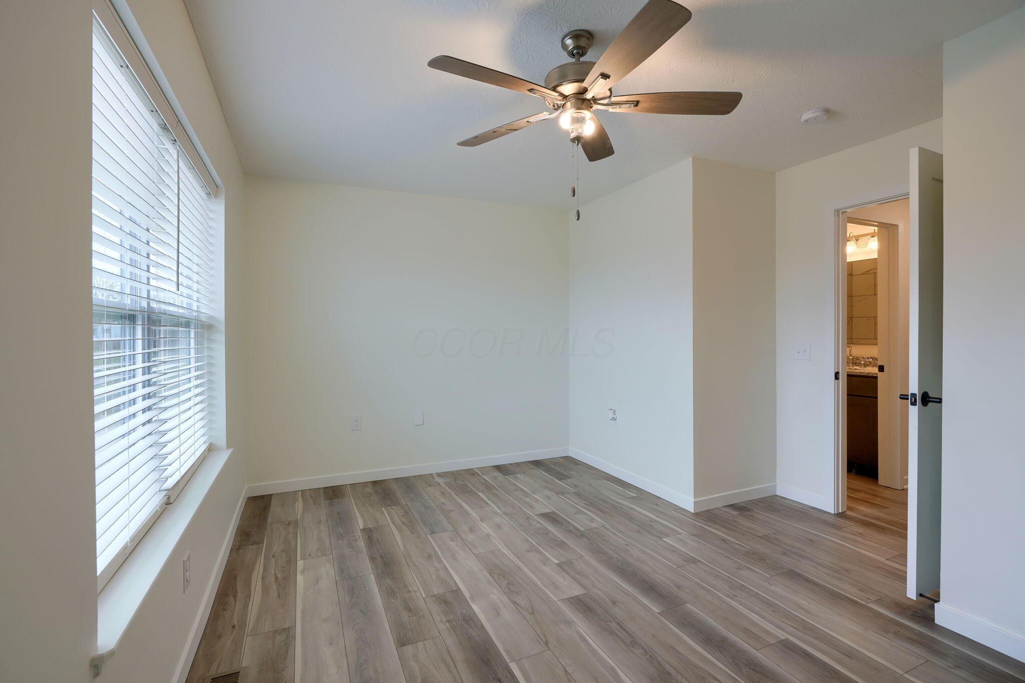 226-234 Whittier Drive S Property Photo 27