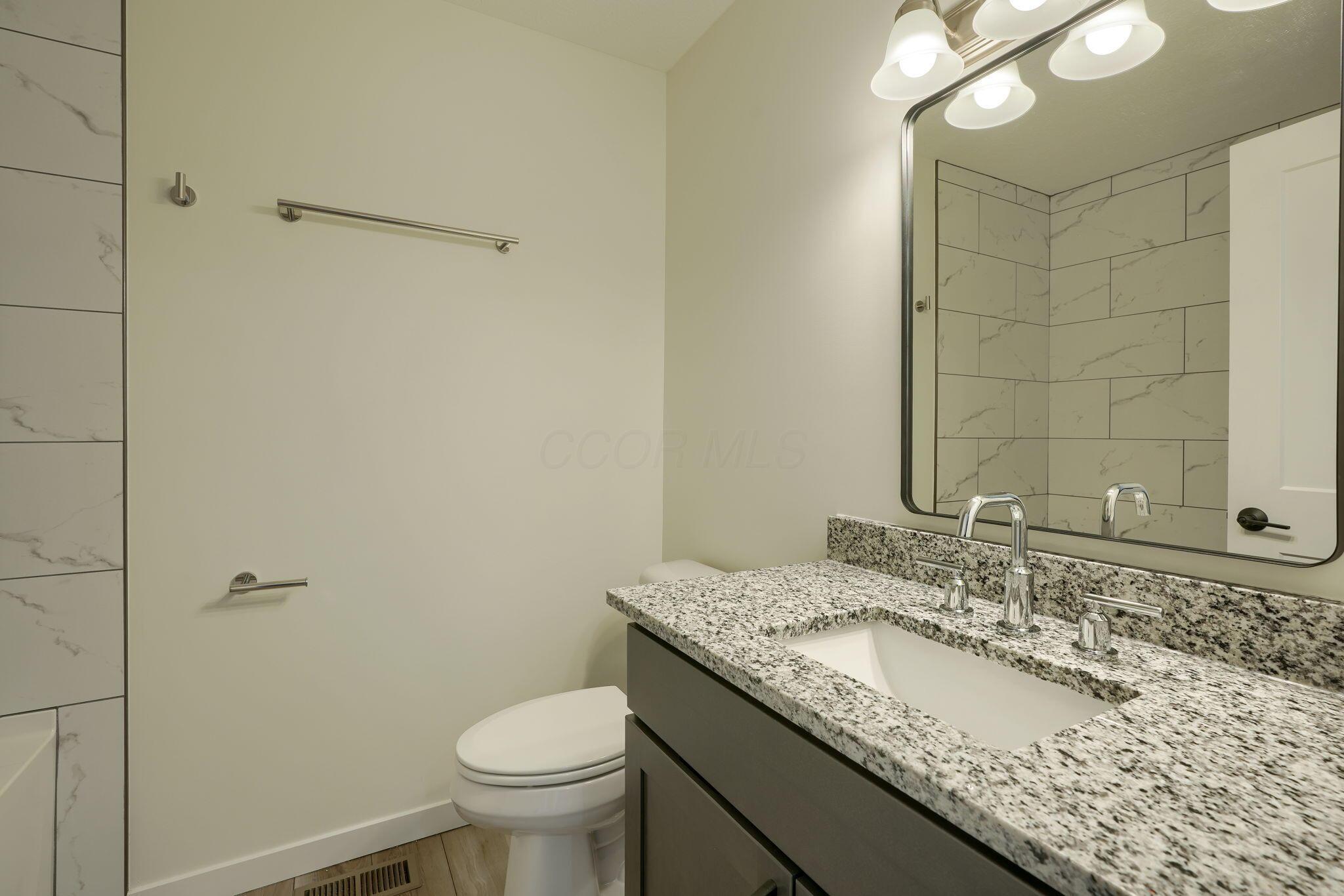 226-234 Whittier Drive S Property Photo 55