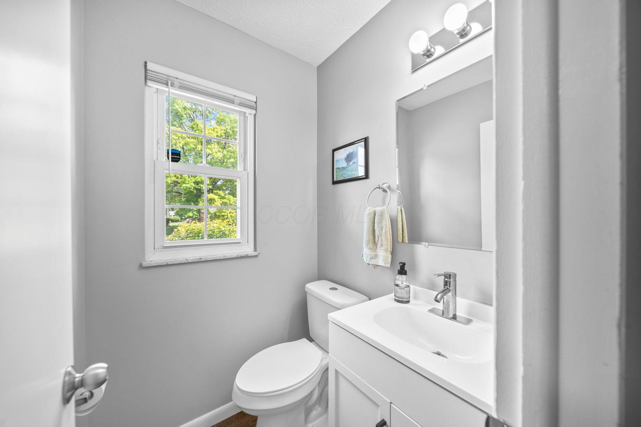 3221 E Hudson Street Property Photo 30