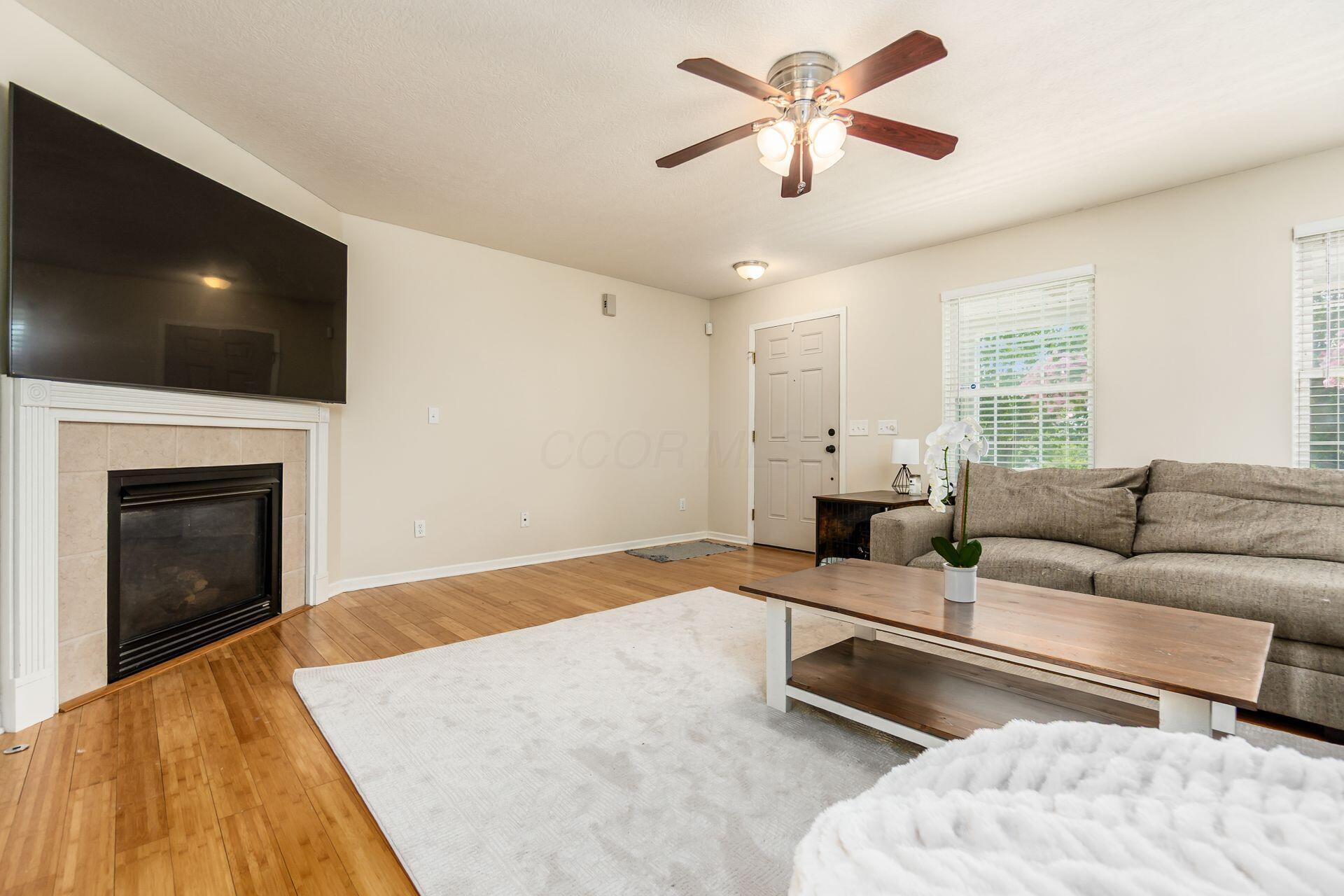 402 Wooster Street Property Photo 6