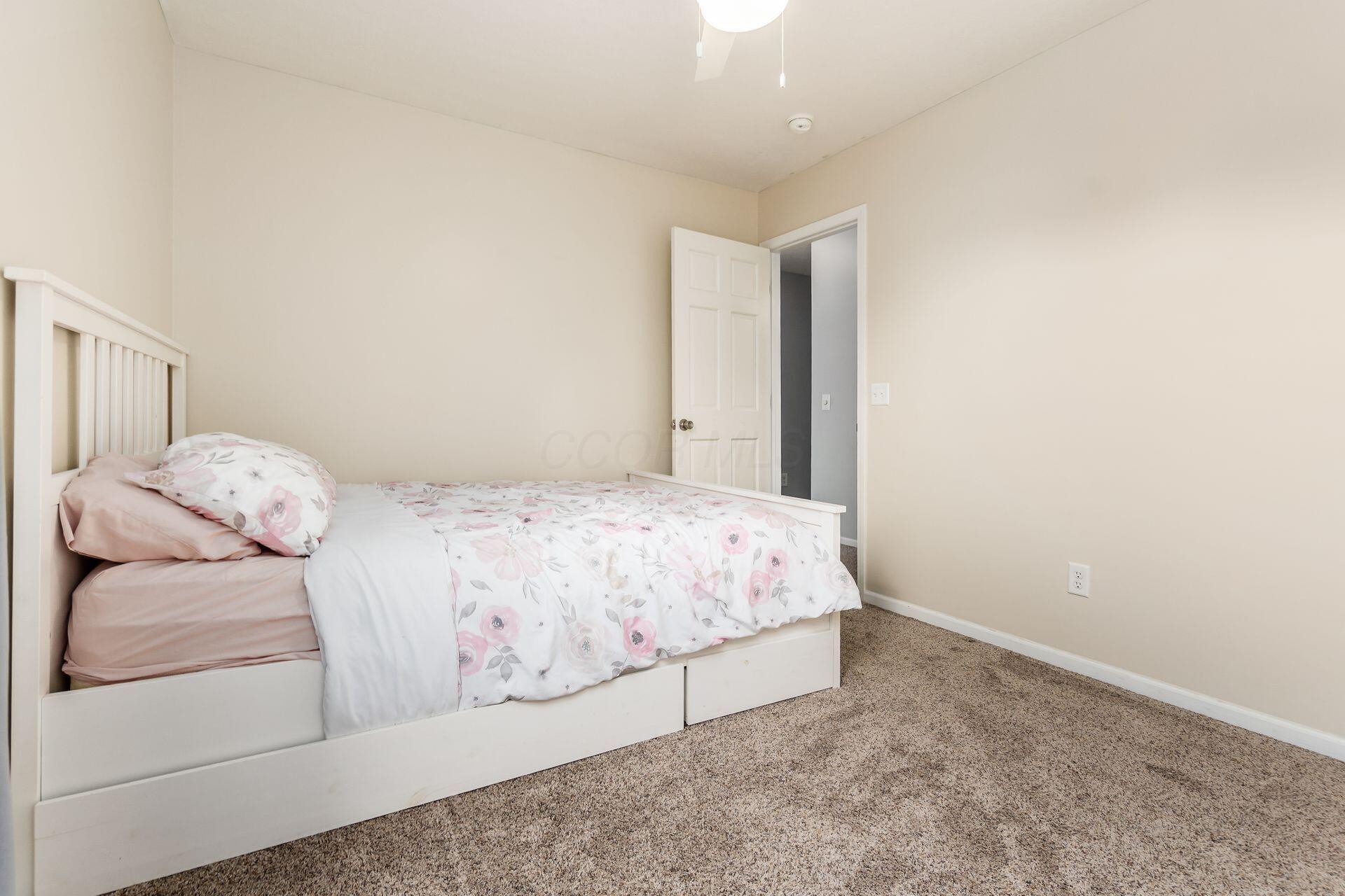 402 Wooster Street Property Photo 24