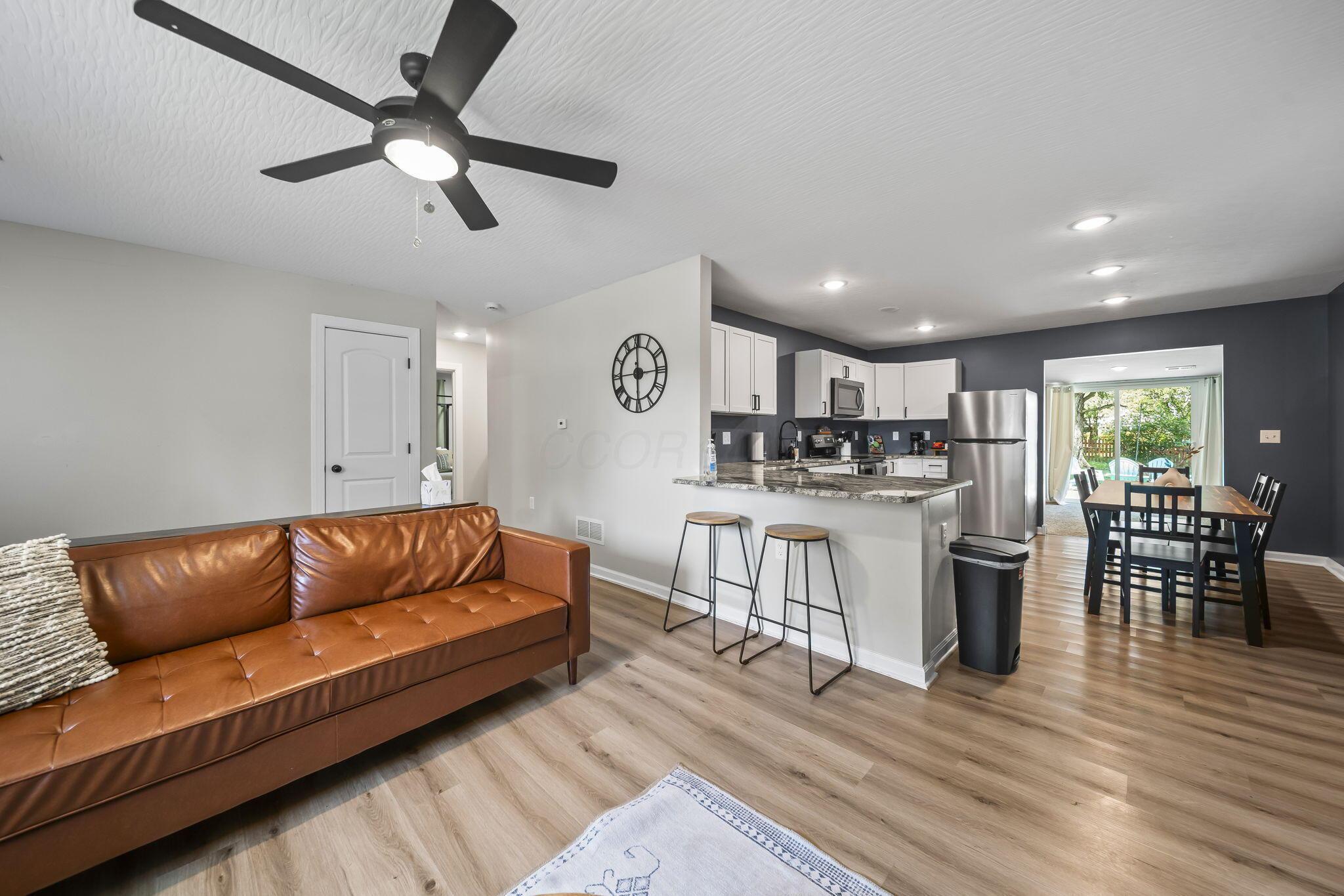 1815 Union Street Property Photo 10
