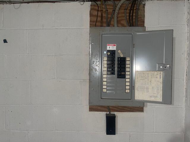 1175-81 Studer Avenue Property Photo 9