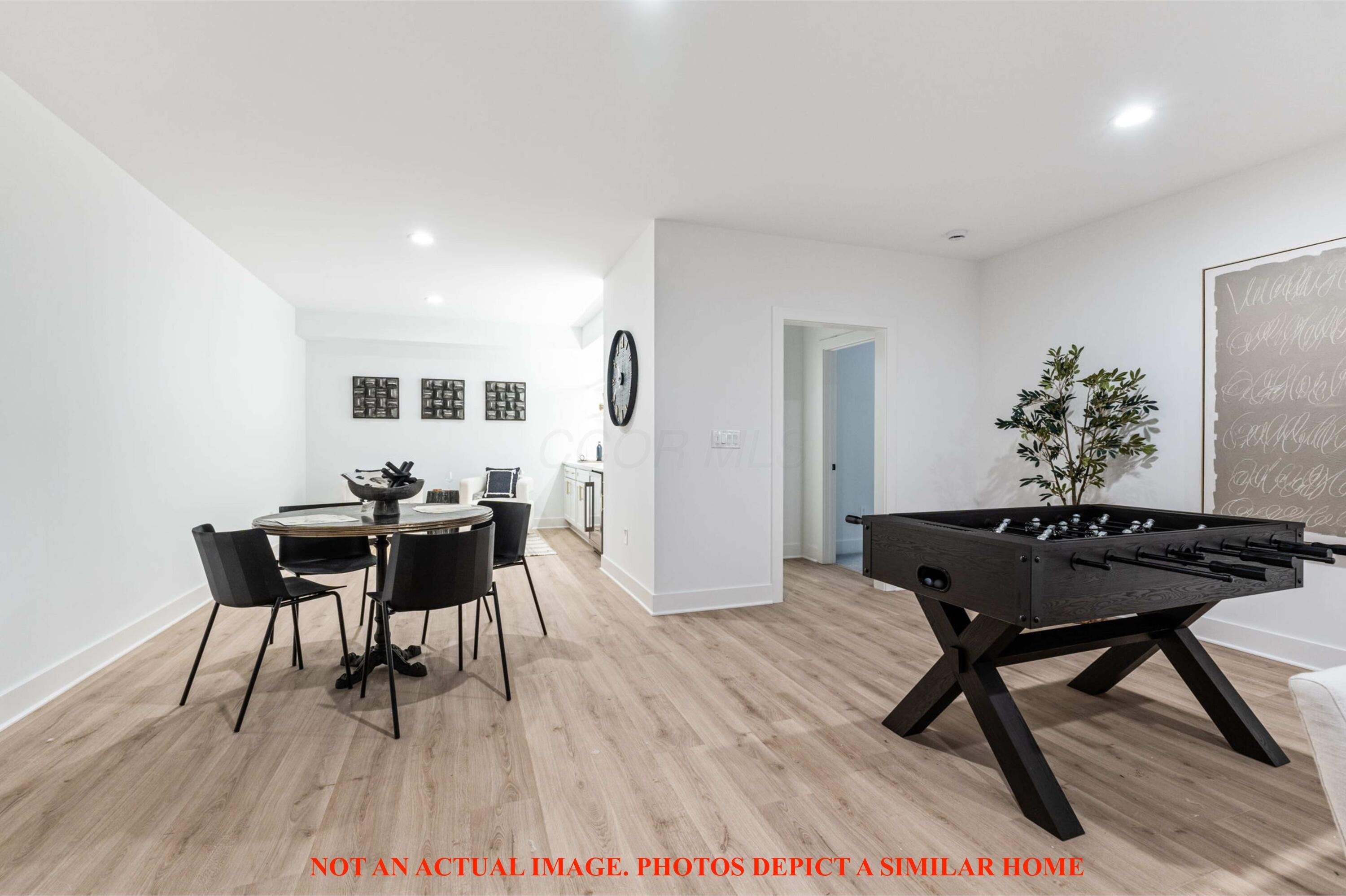 2575 Hackney Court Property Photo 8
