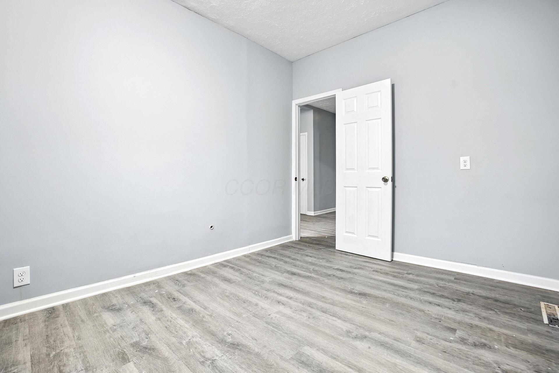 295 E Whittier Street Property Photo 34