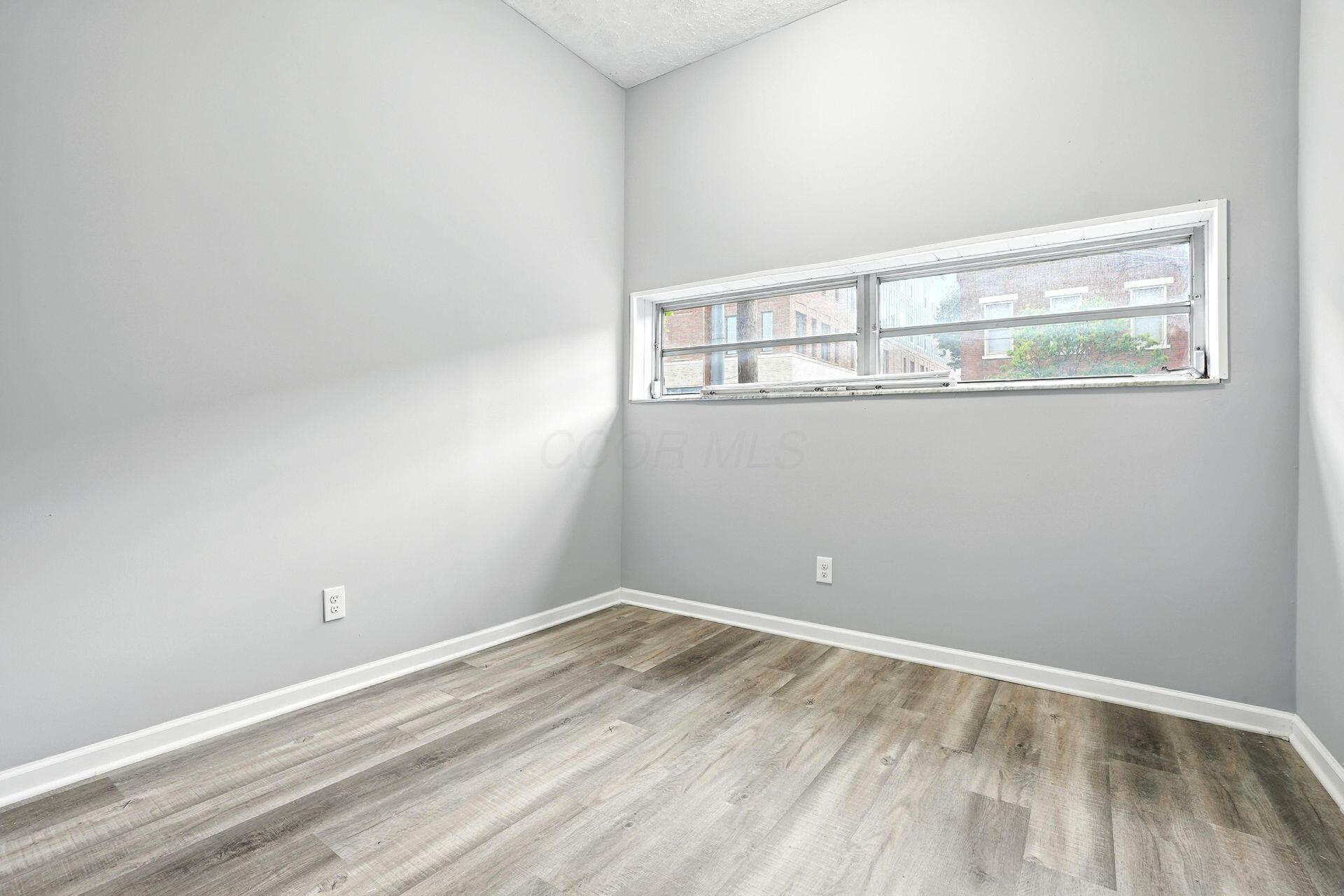 295 E Whittier Street Property Photo 35