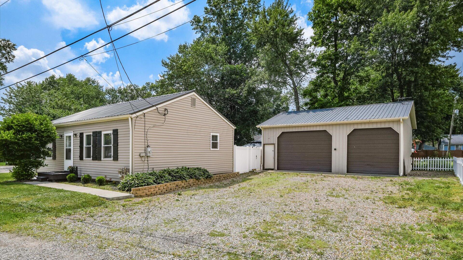 104 Sunset Drive Property Photo 45