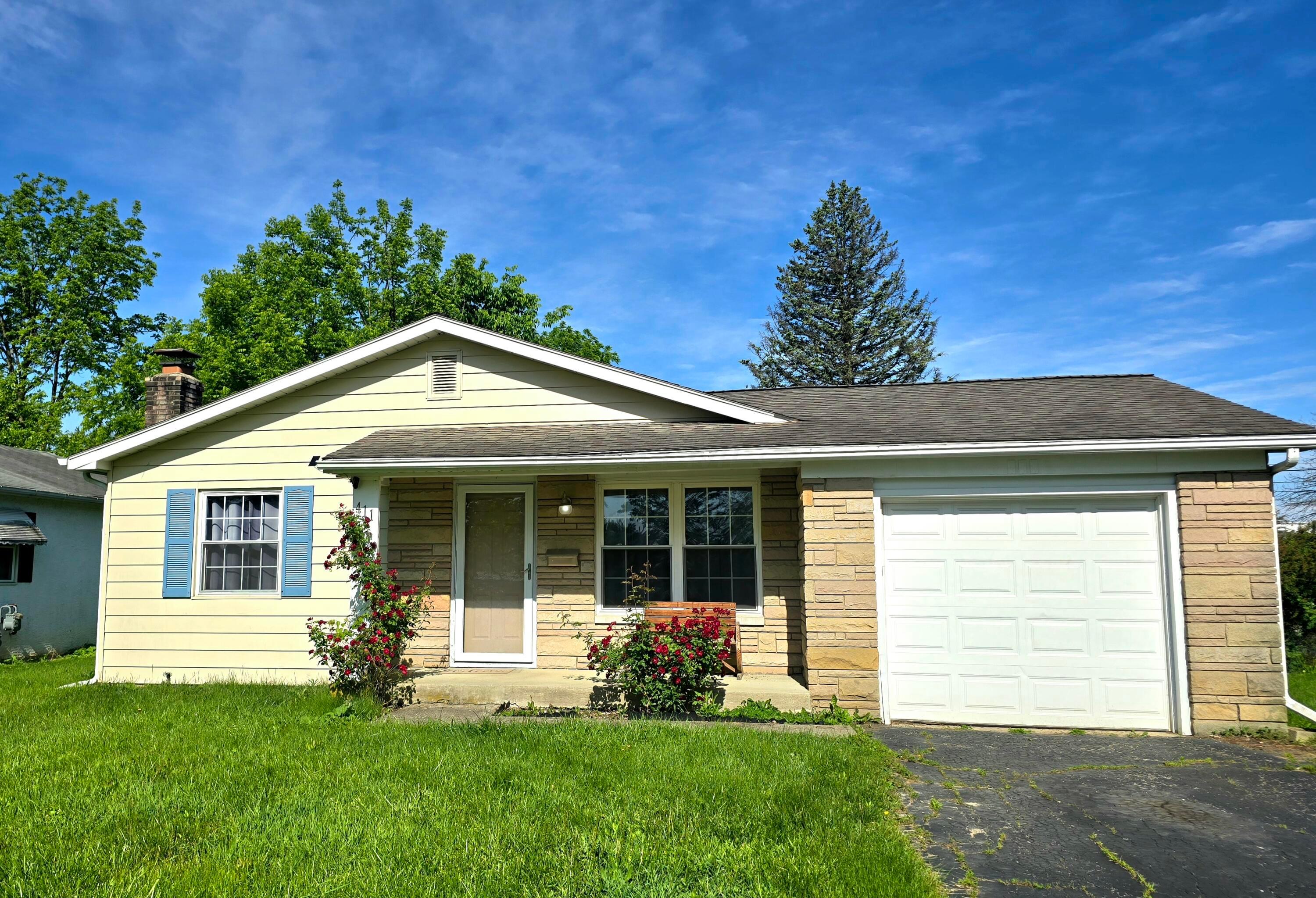411 Smith Road Property Photo 1