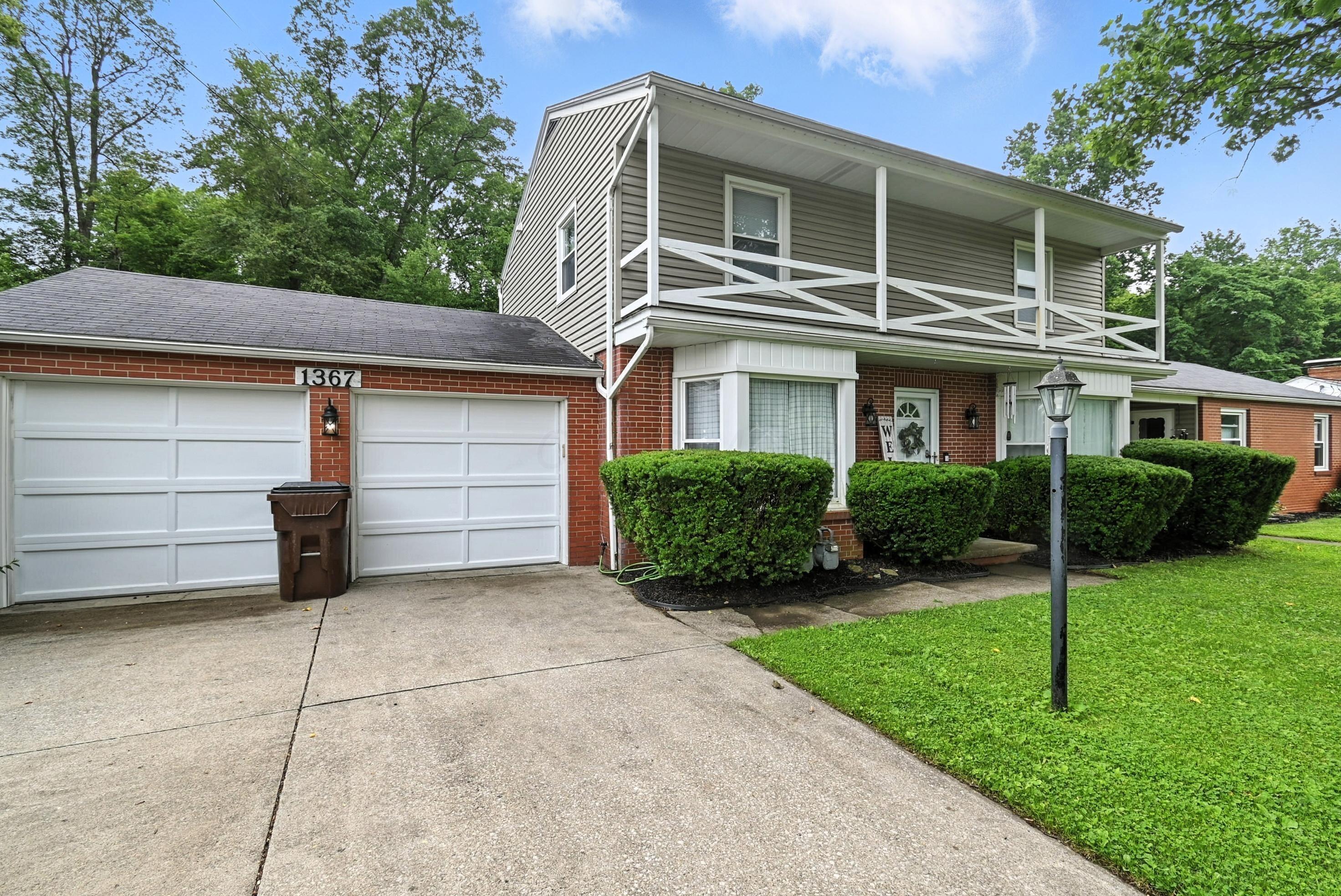 1369 Wilging Drive, 1367 Property Photo 2