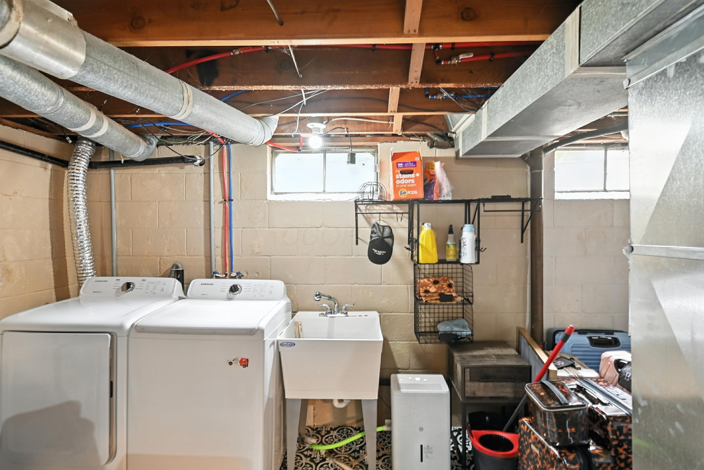 1369 Wilging Drive, 1367 Property Photo 13