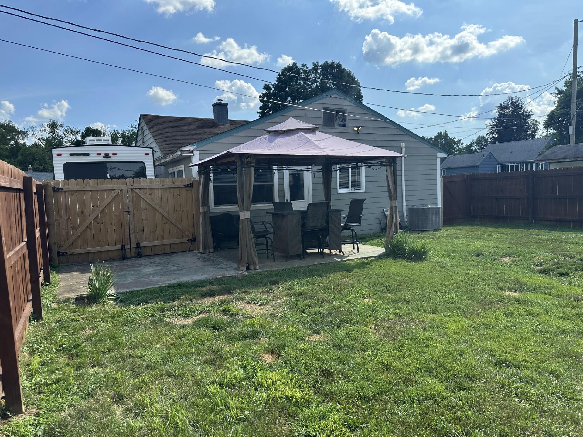 817 Pennsylvania Avenue Property Photo 8