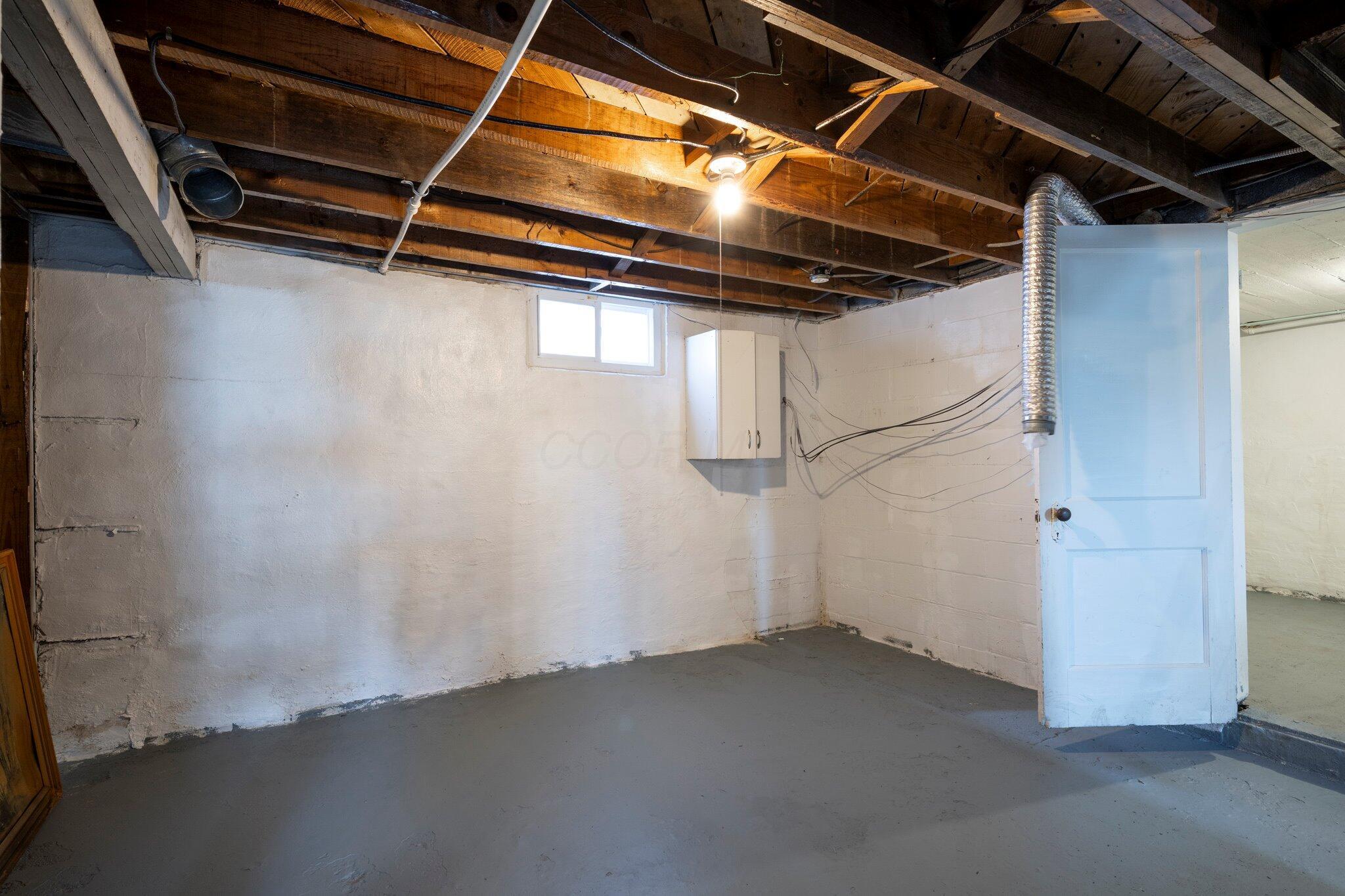 718 Hook Road Property Photo 25