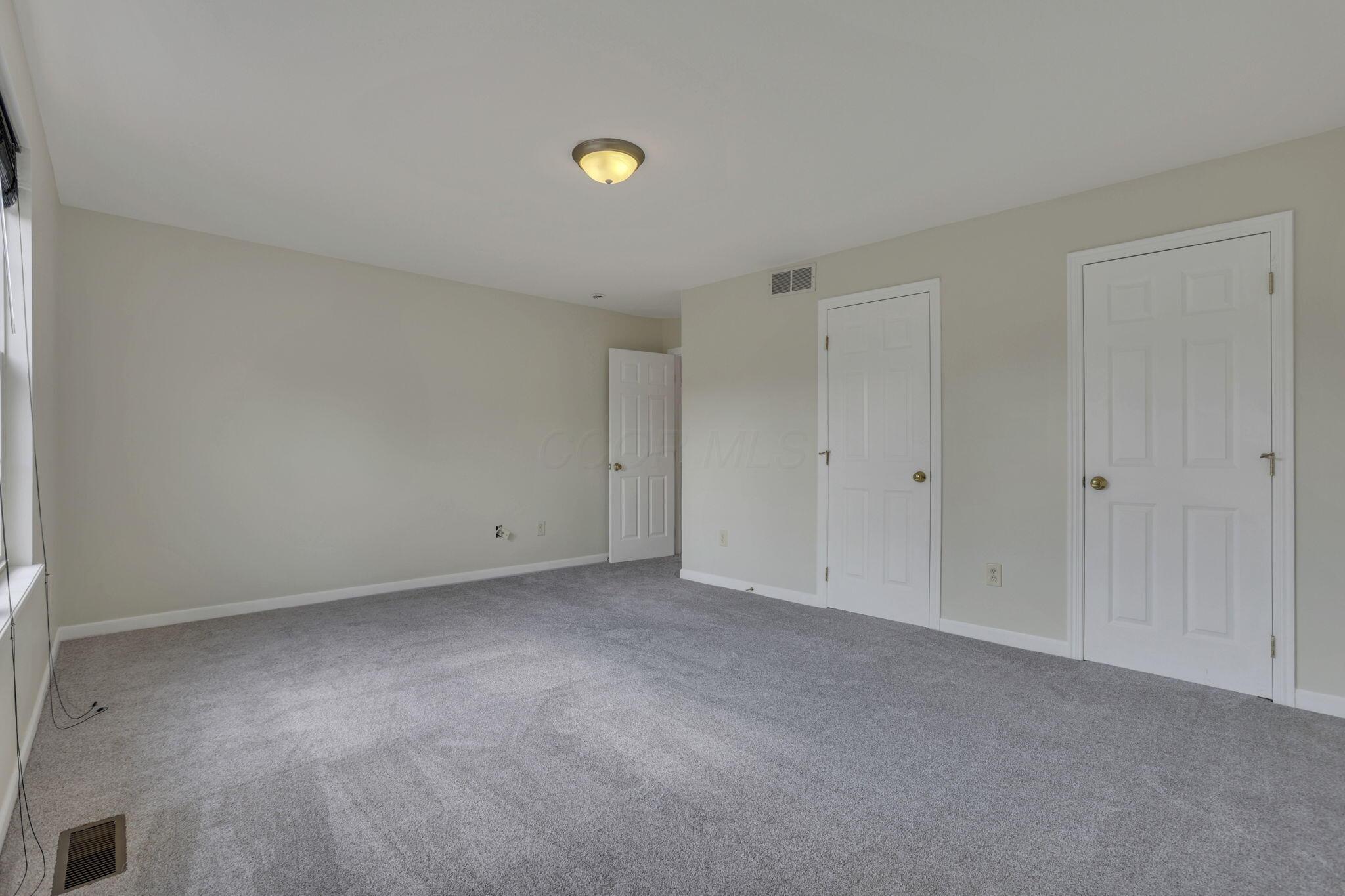 6874 Golden Way Property Photo 35